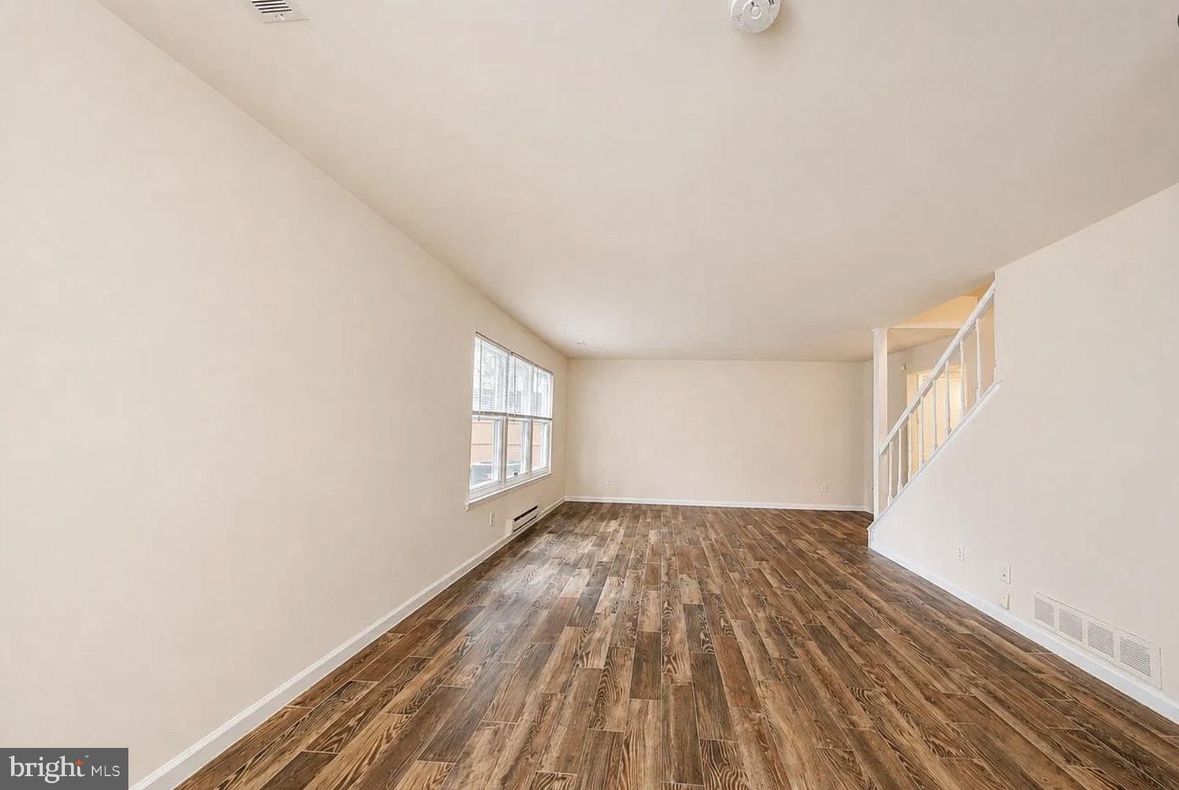 205 CHAUCER COURT A