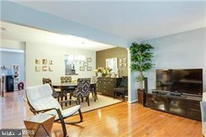 CENTRE RIDGE - Residential Lease