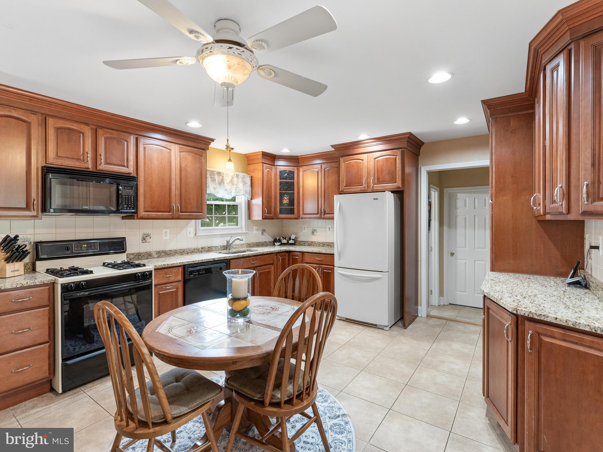 CAMBRIDGE ESTS - Residential