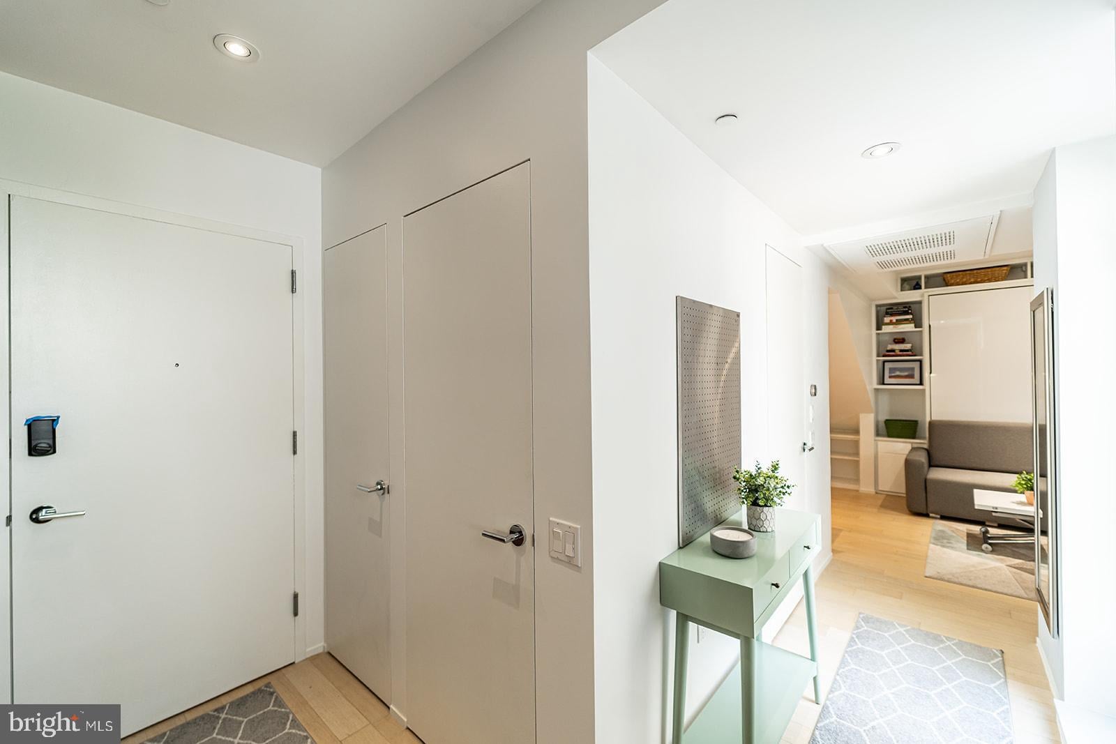 2422 17TH STREET NW 203