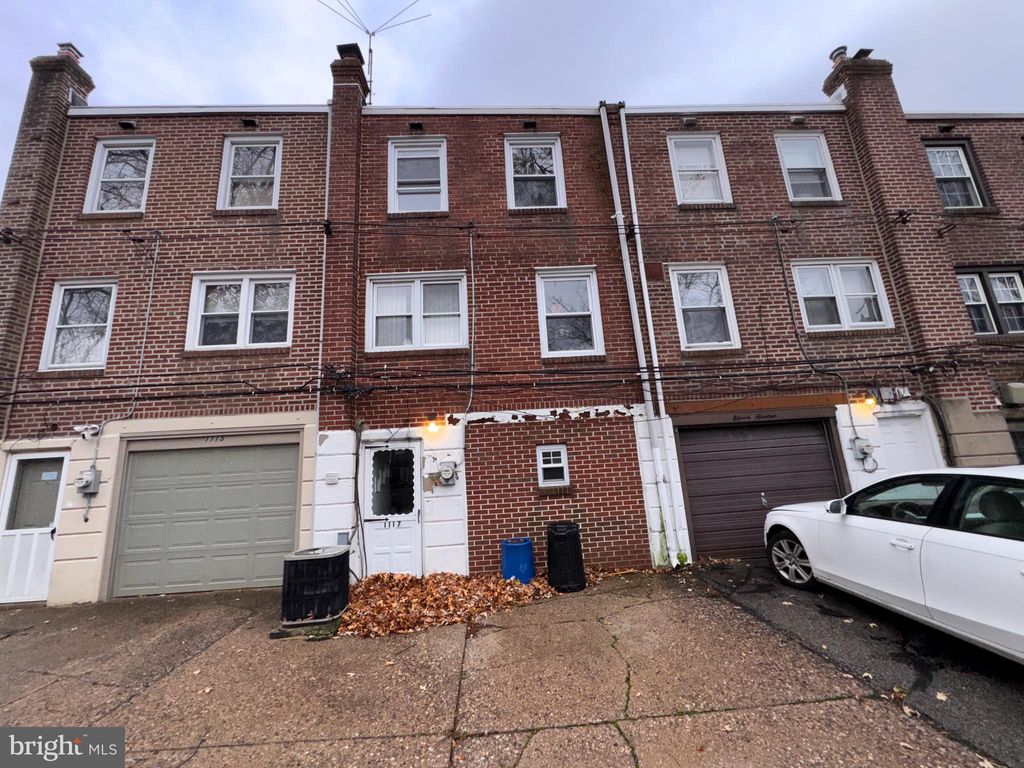 Photo of 1117 Tremont Drive, GLENOLDEN, PA 19036 (MLS # PADE2105132)