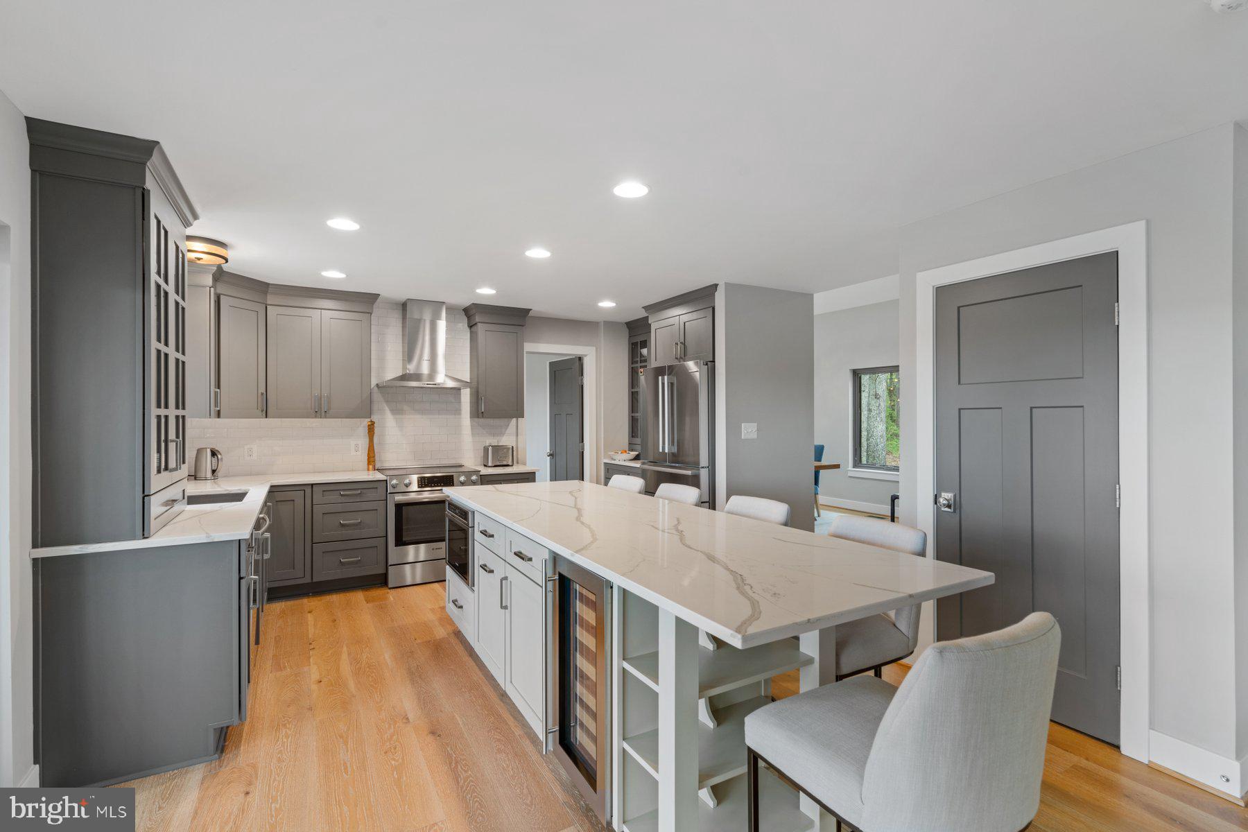 INDIAN LANDING - Residential