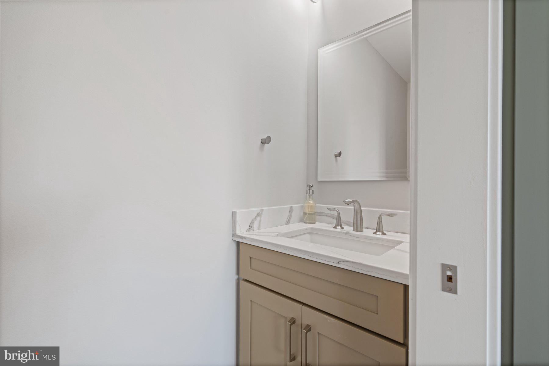 INDIAN LANDING - Residential