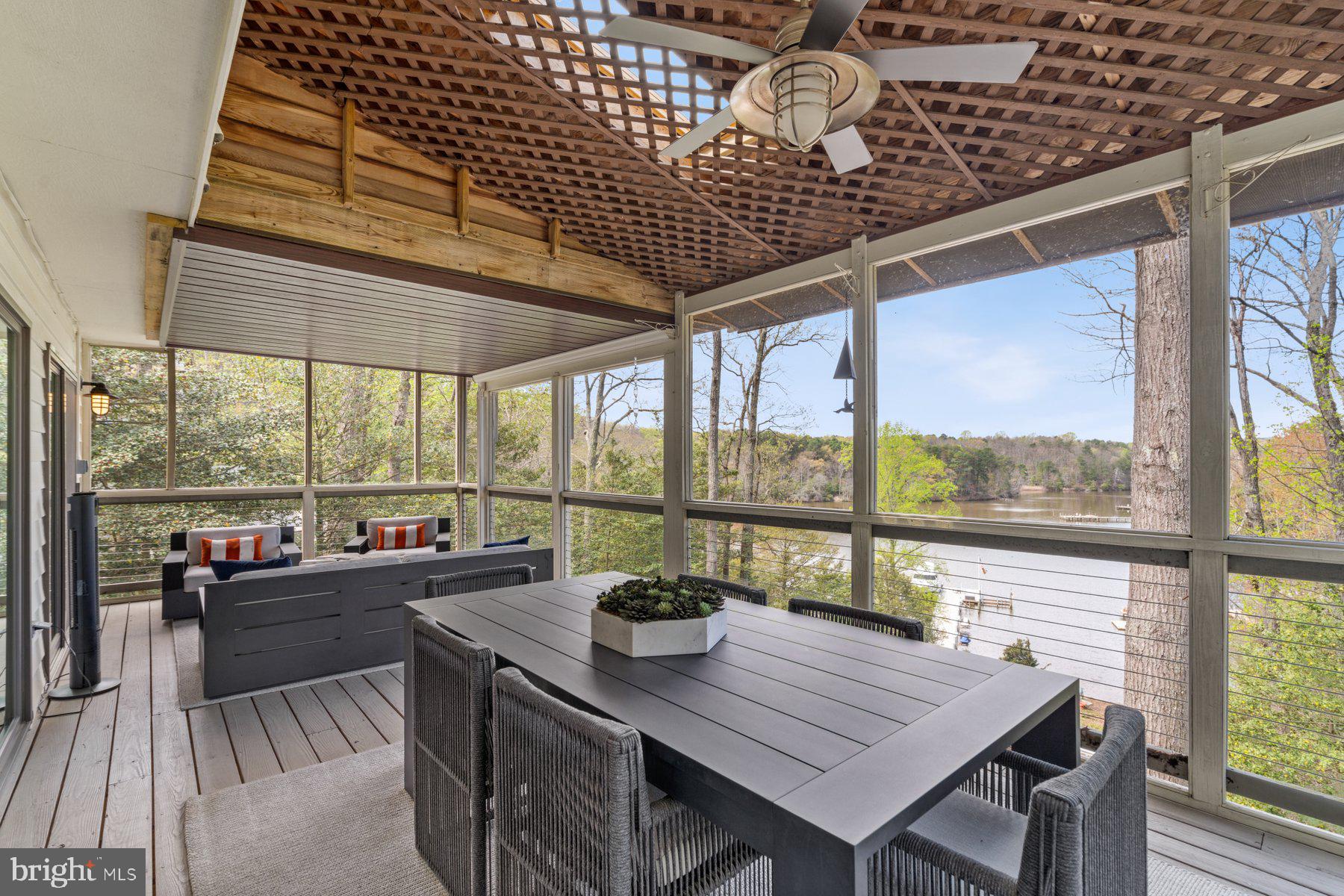 INDIAN LANDING - Residential