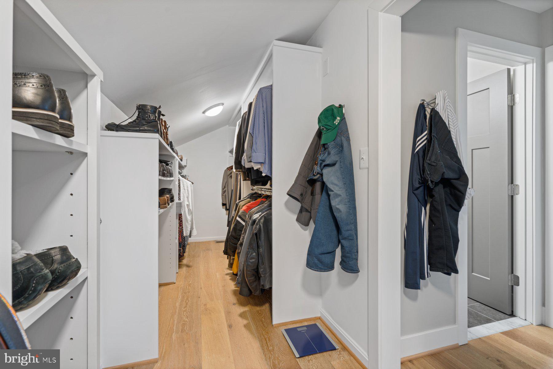 INDIAN LANDING - Residential