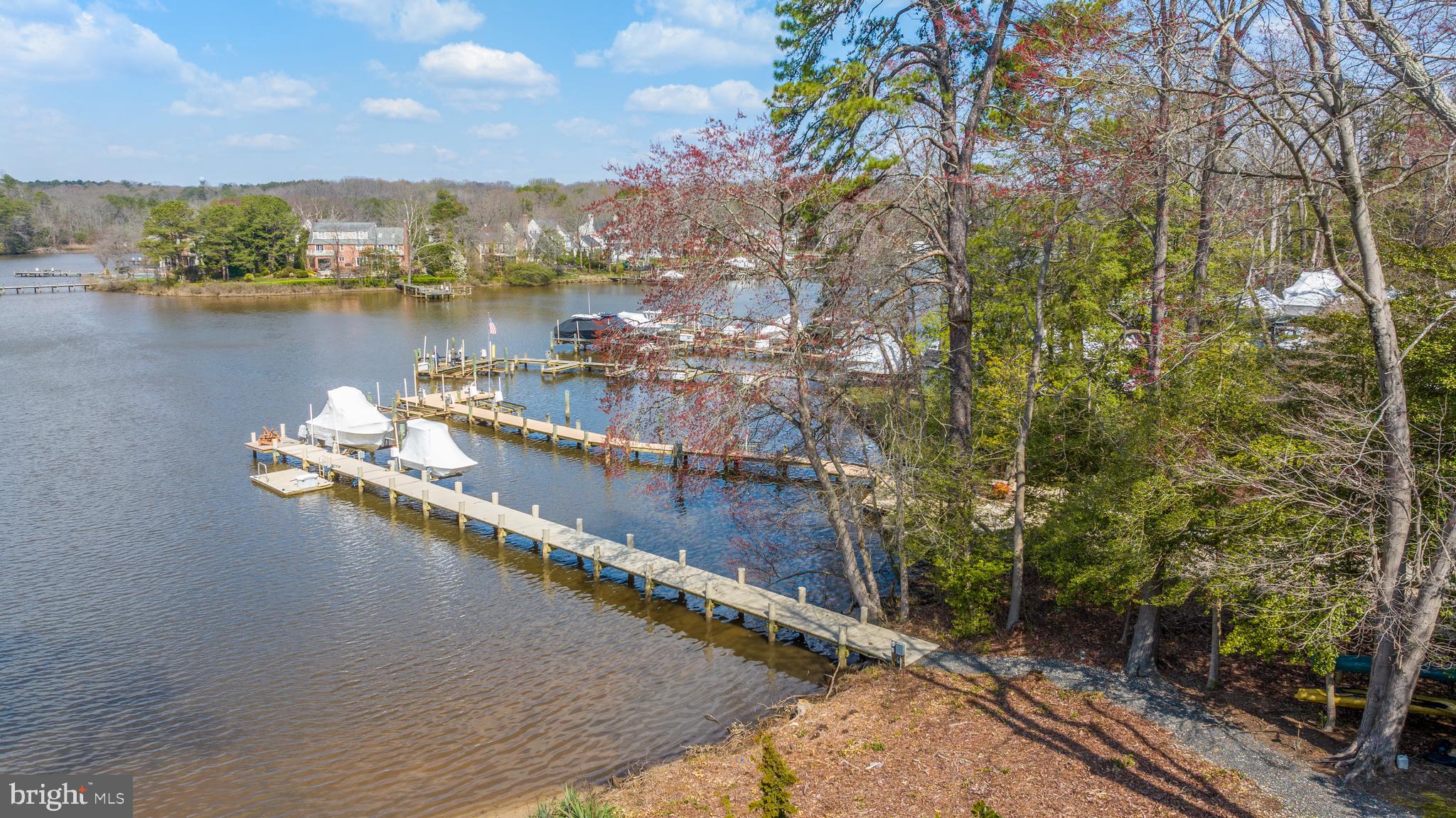 INDIAN LANDING - Residential