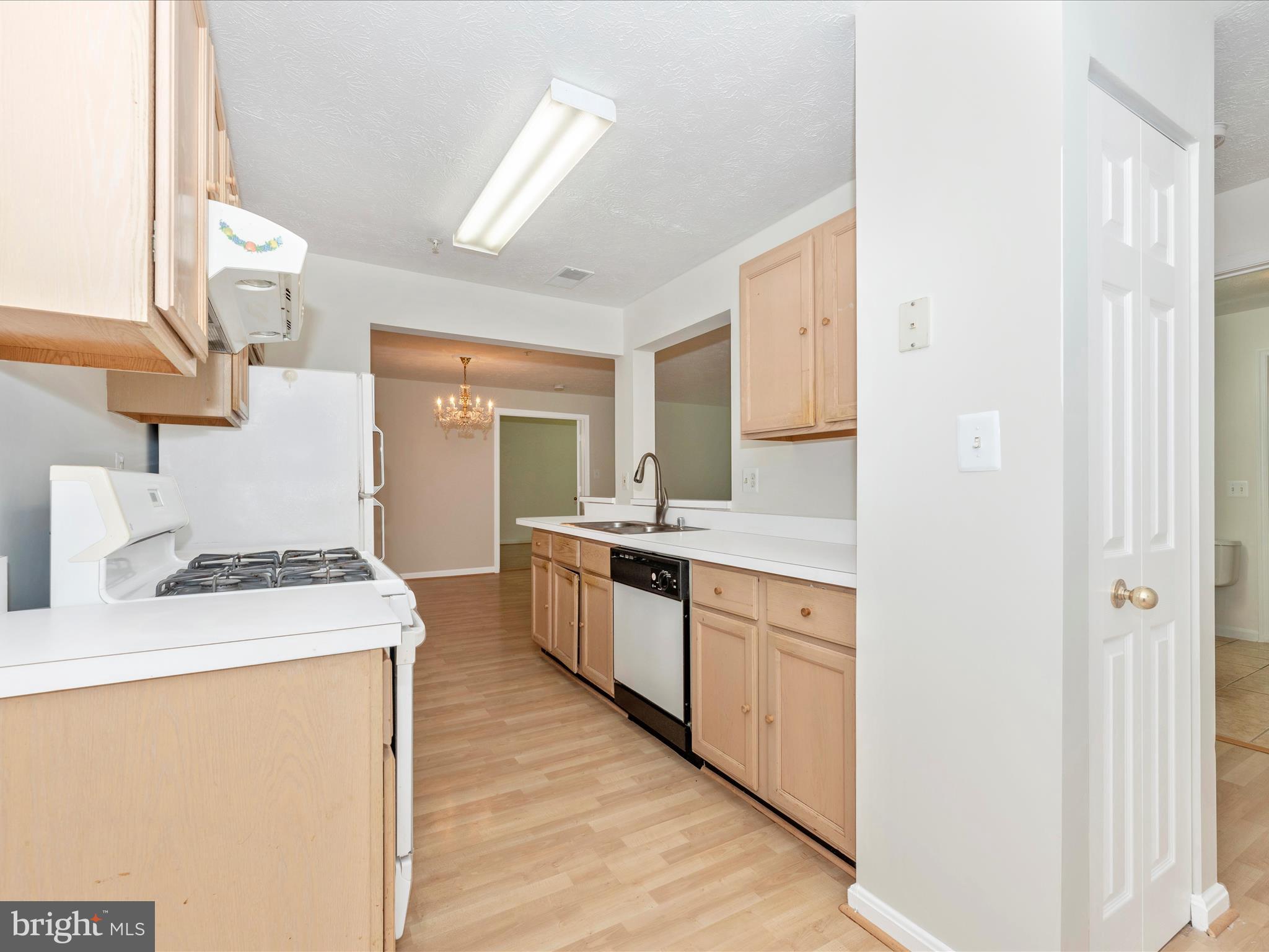 TIMBERGROVE - Residential