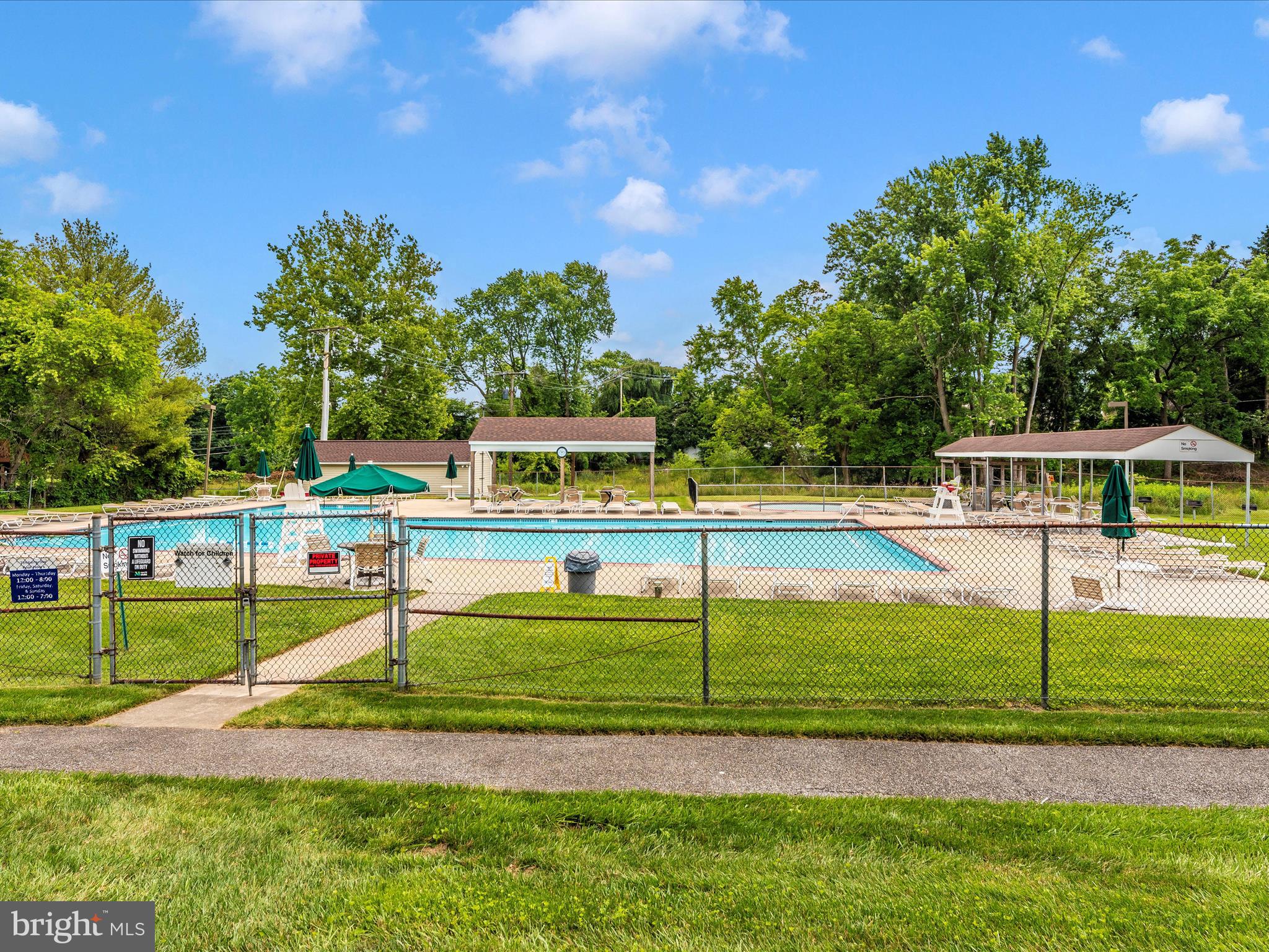 TIMBERGROVE - Residential