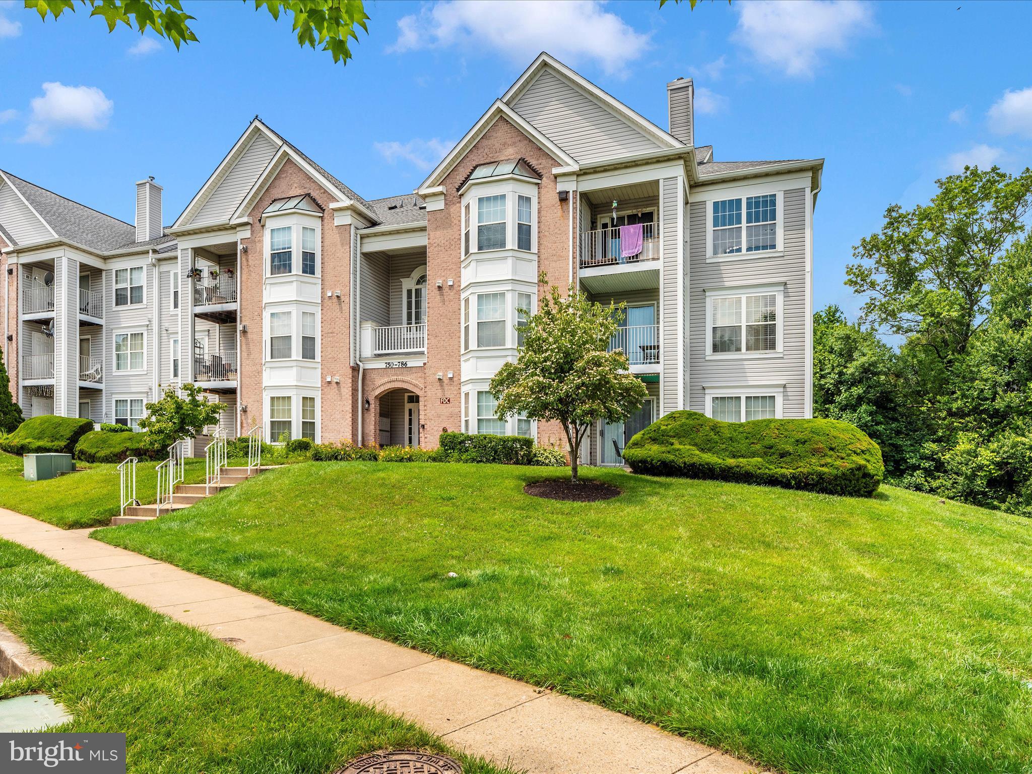 TIMBERGROVE - Residential