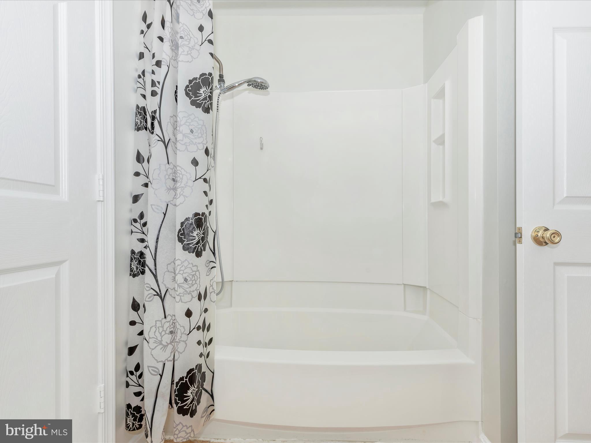 TIMBERGROVE - Residential