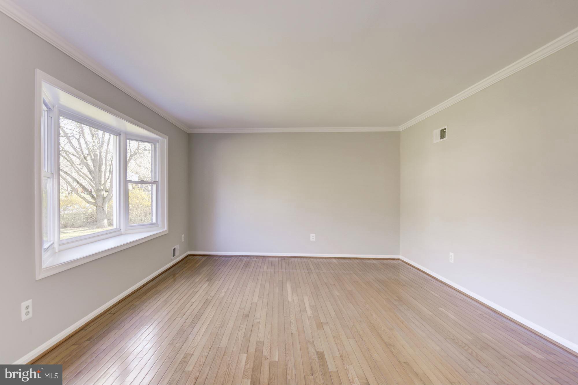 NORBECK ESTATES - Residential