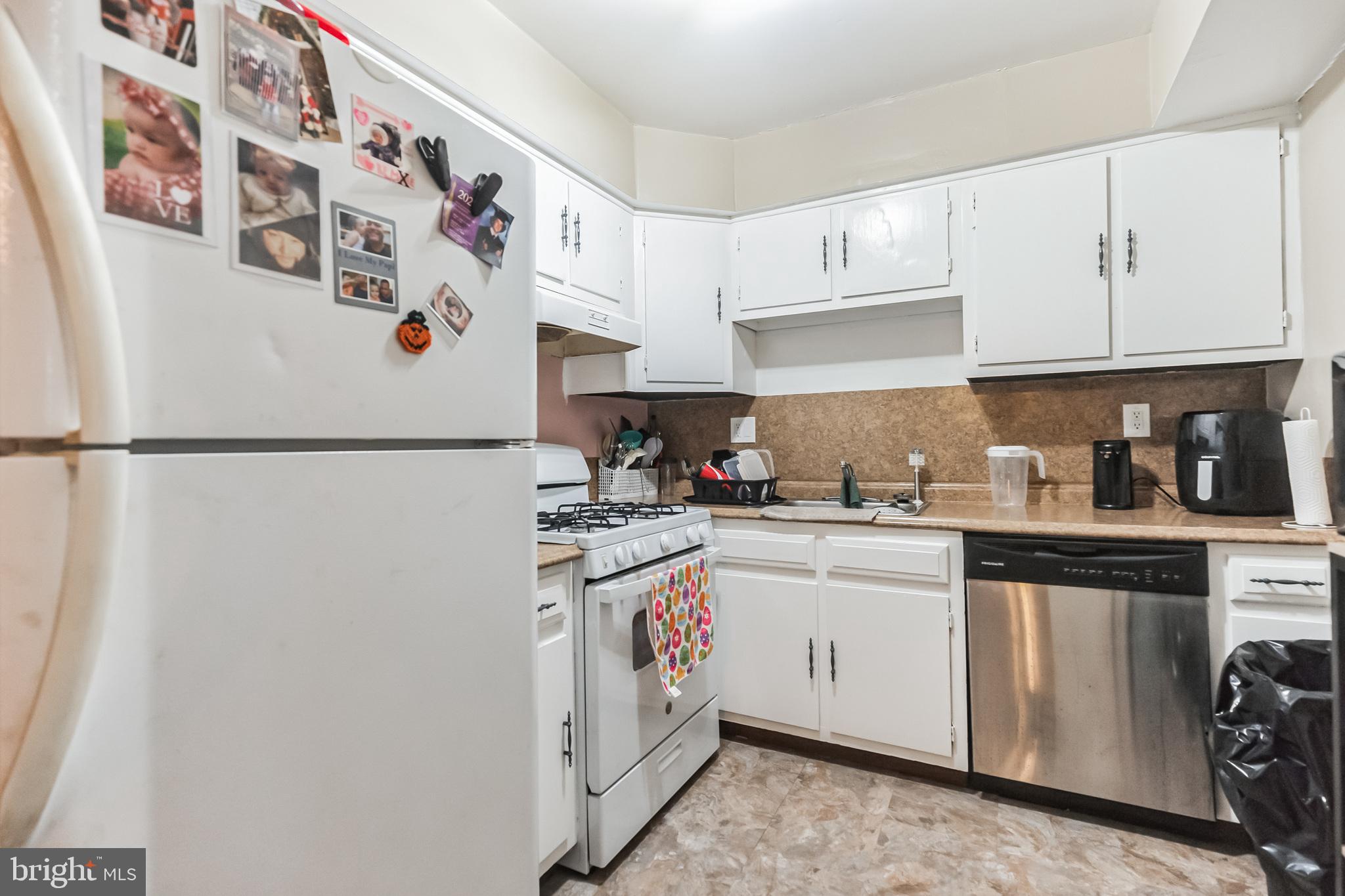 SOMERTON - Residential Income