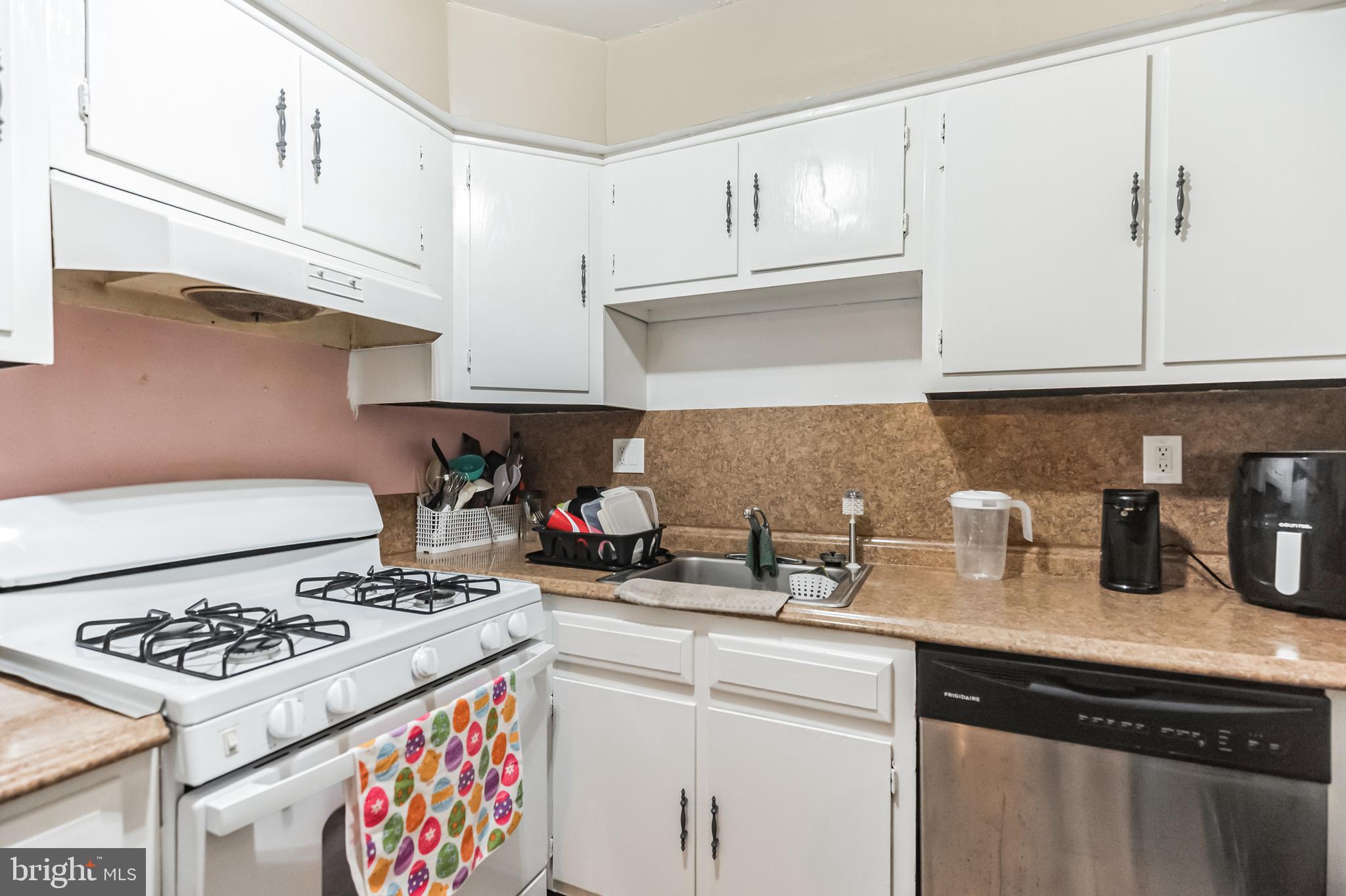 SOMERTON - Residential Income