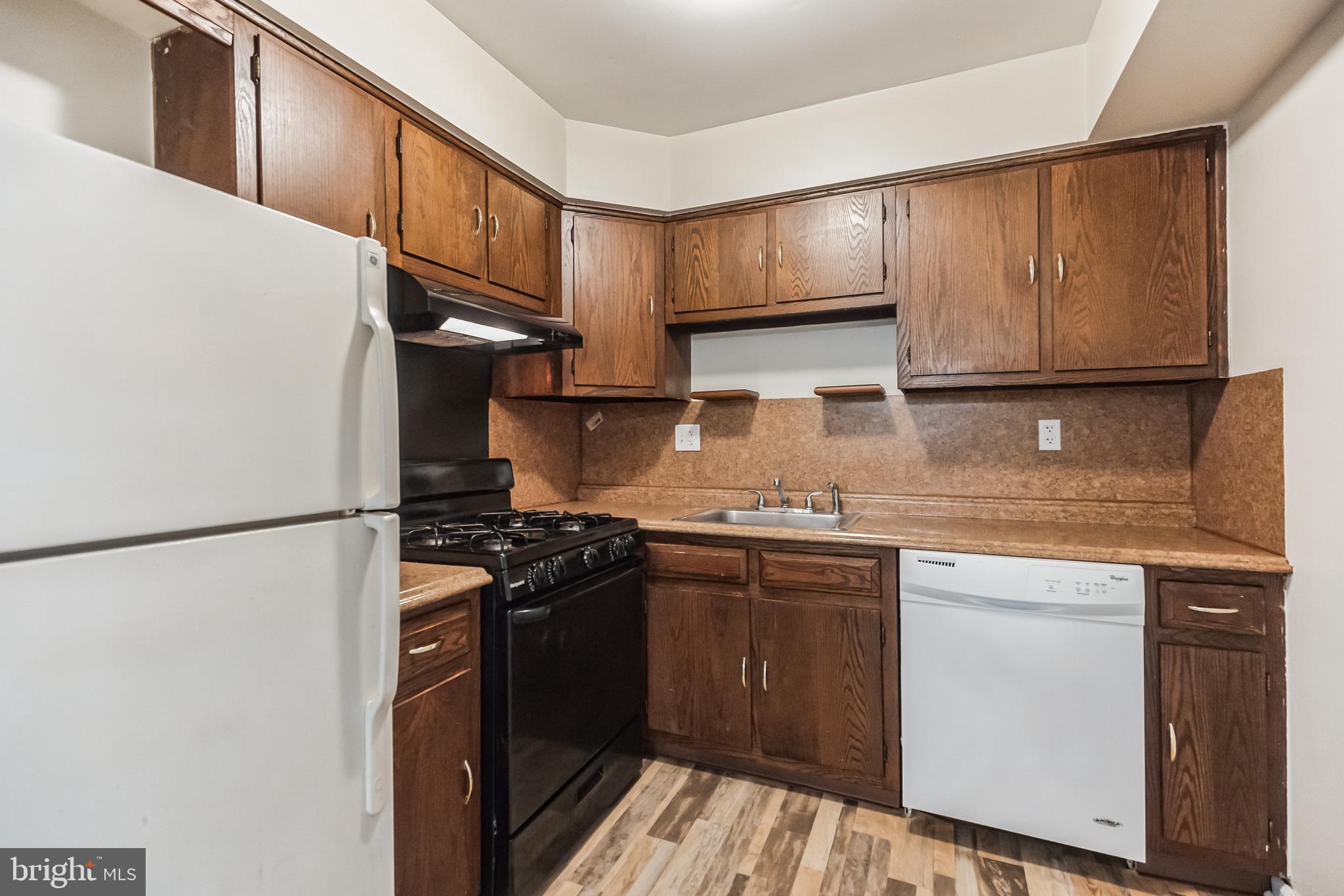 SOMERTON - Residential Income