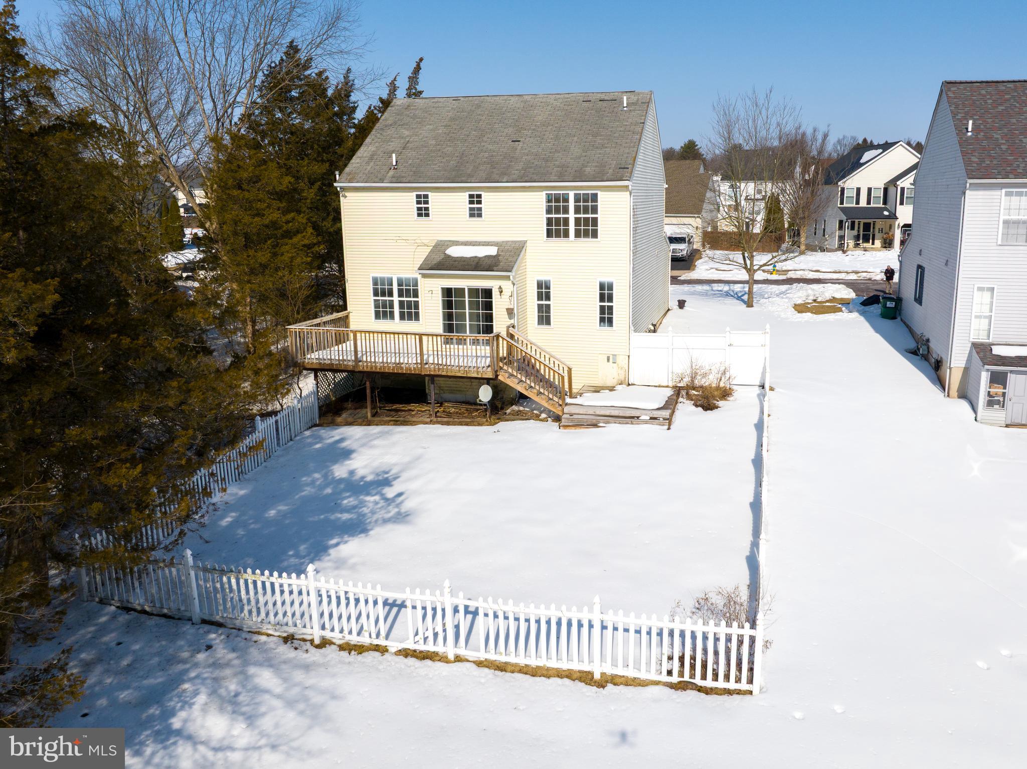 MILFORD GLEN - Residential
