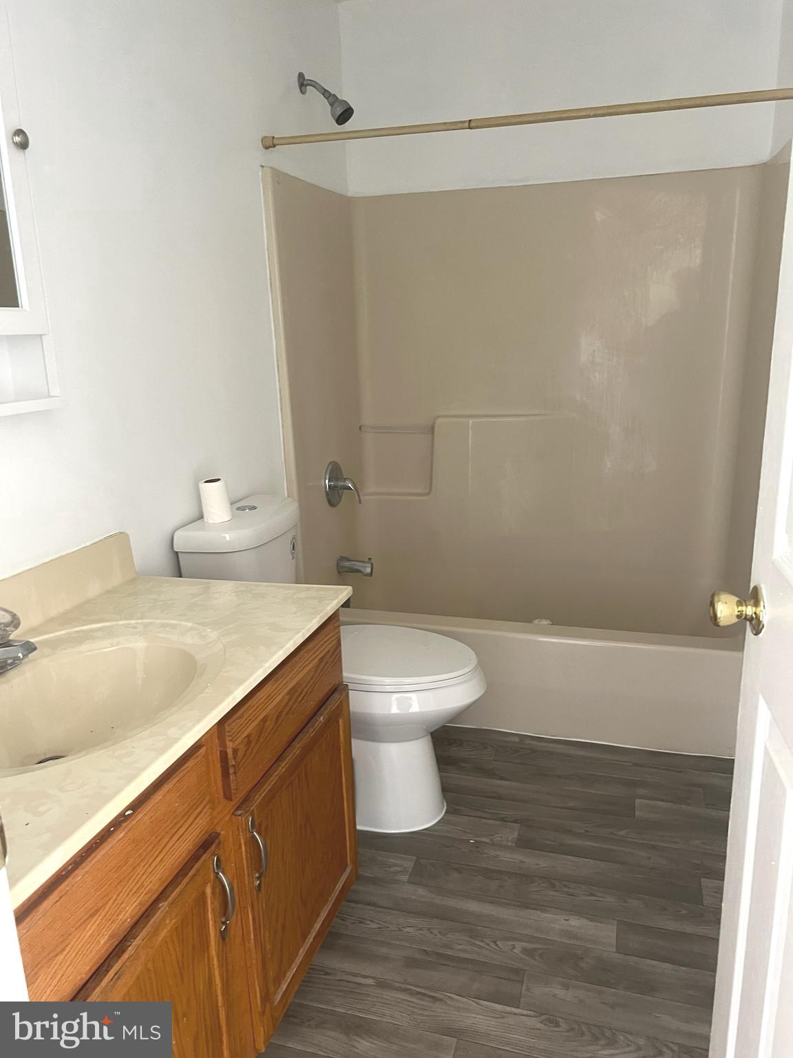 MILFORD GLEN - Residential