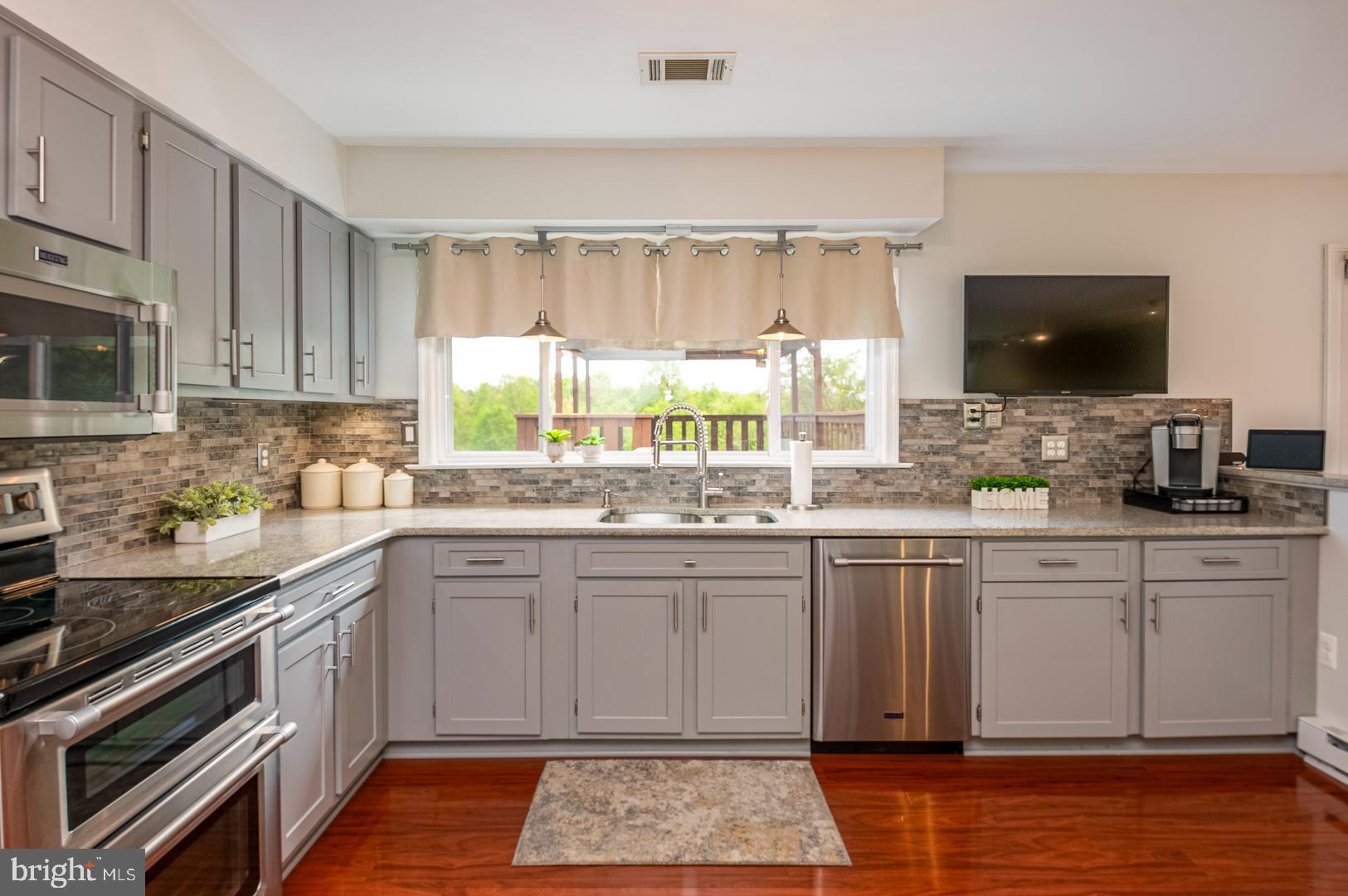 ST. JOHNS MANOR - Residential