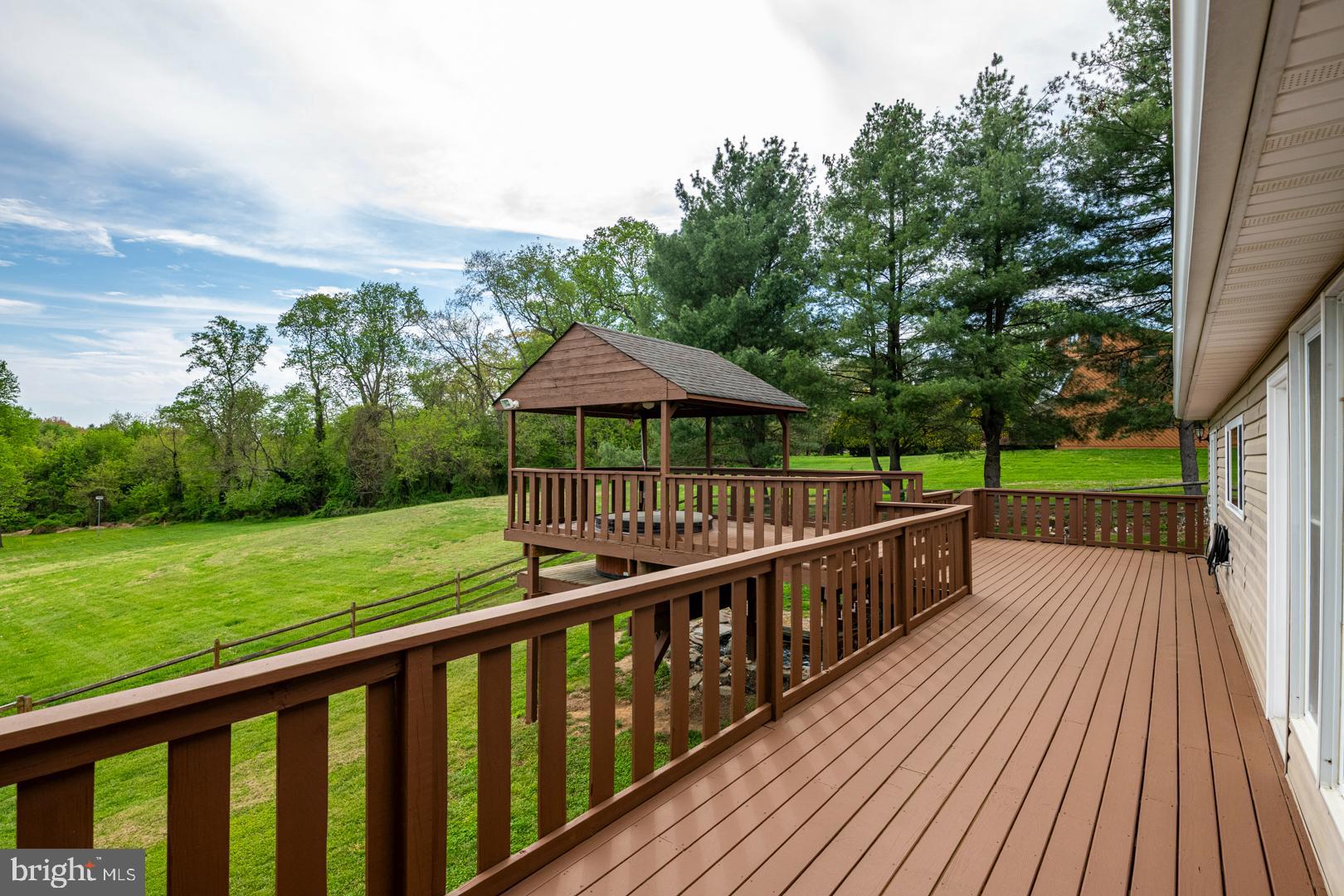 ST. JOHNS MANOR - Residential