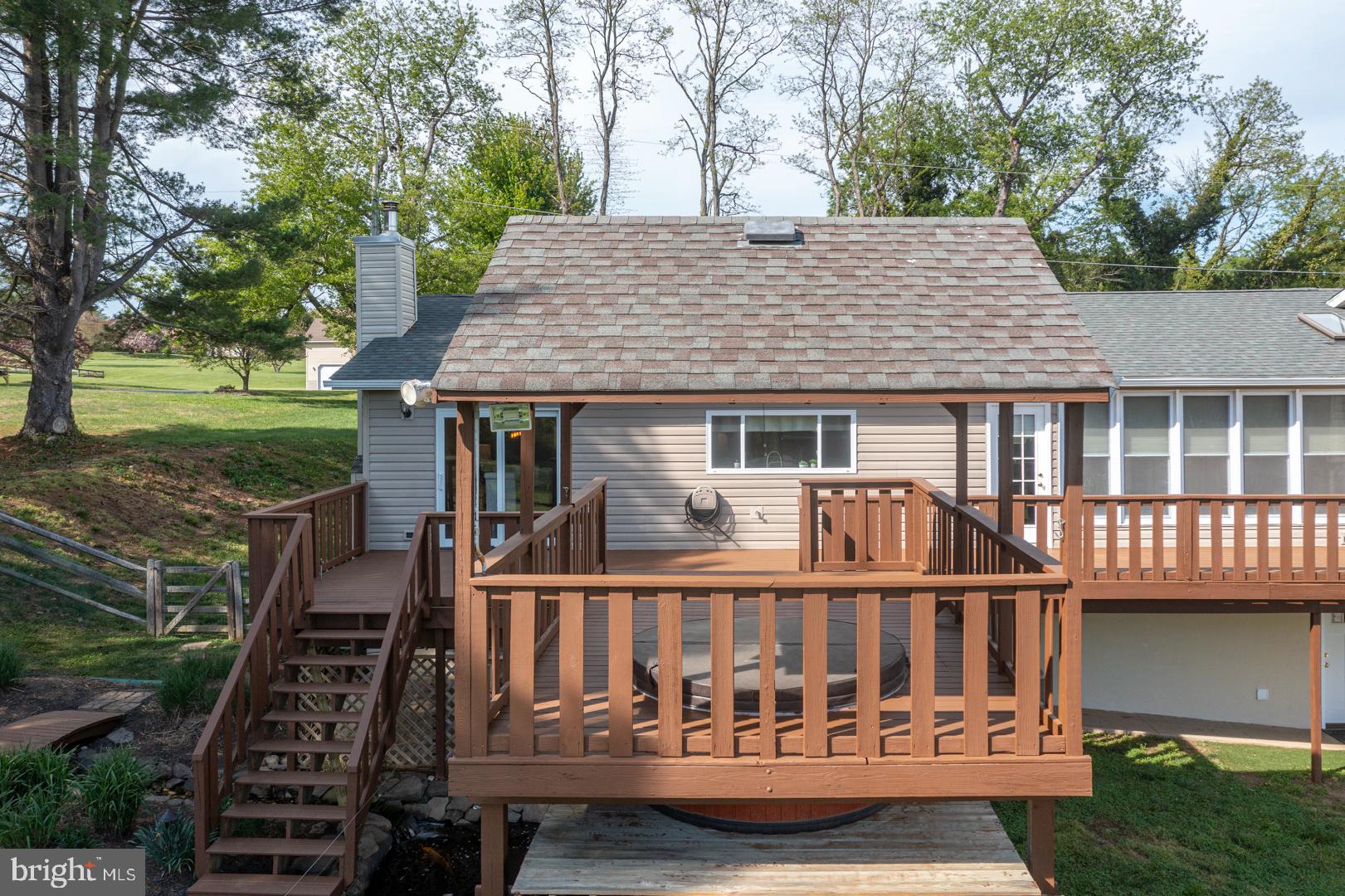 ST. JOHNS MANOR - Residential