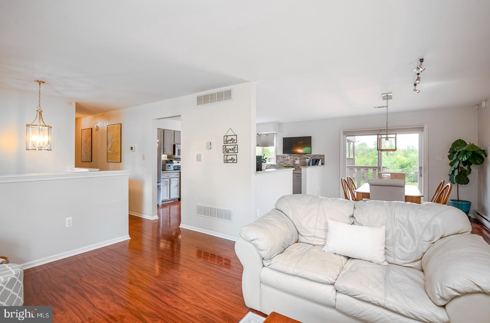 ST. JOHNS MANOR - Residential