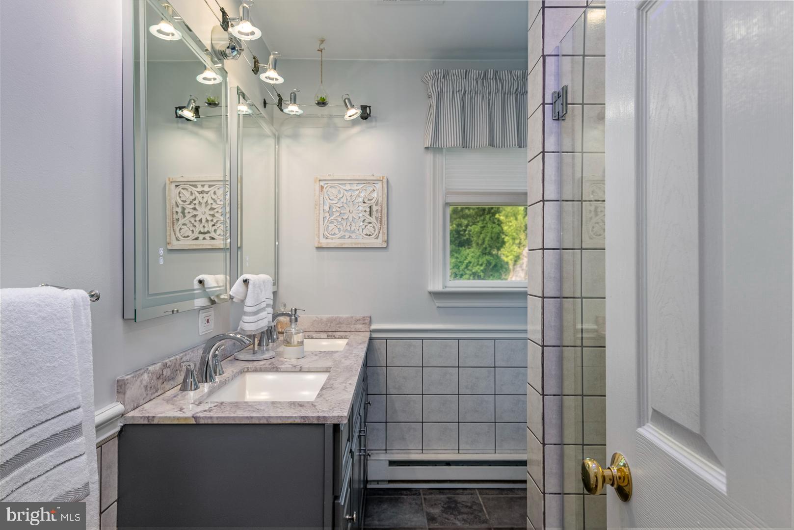 ST. JOHNS MANOR - Residential