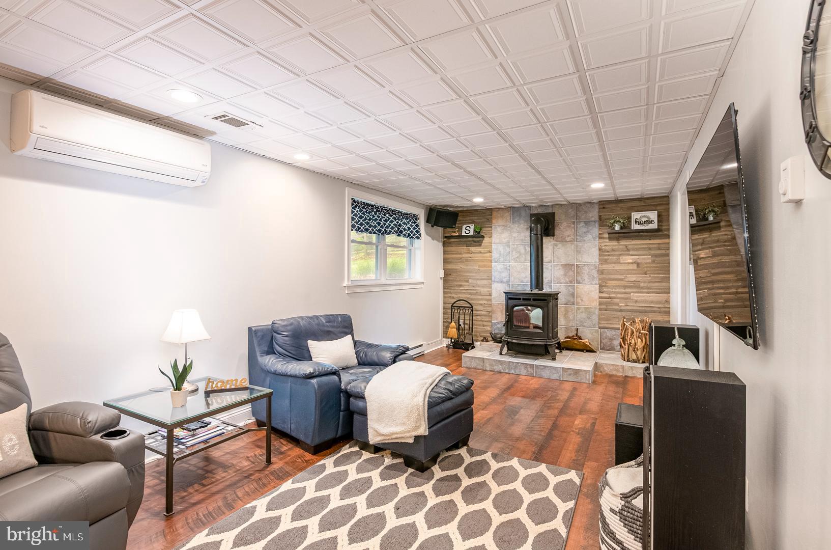 ST. JOHNS MANOR - Residential