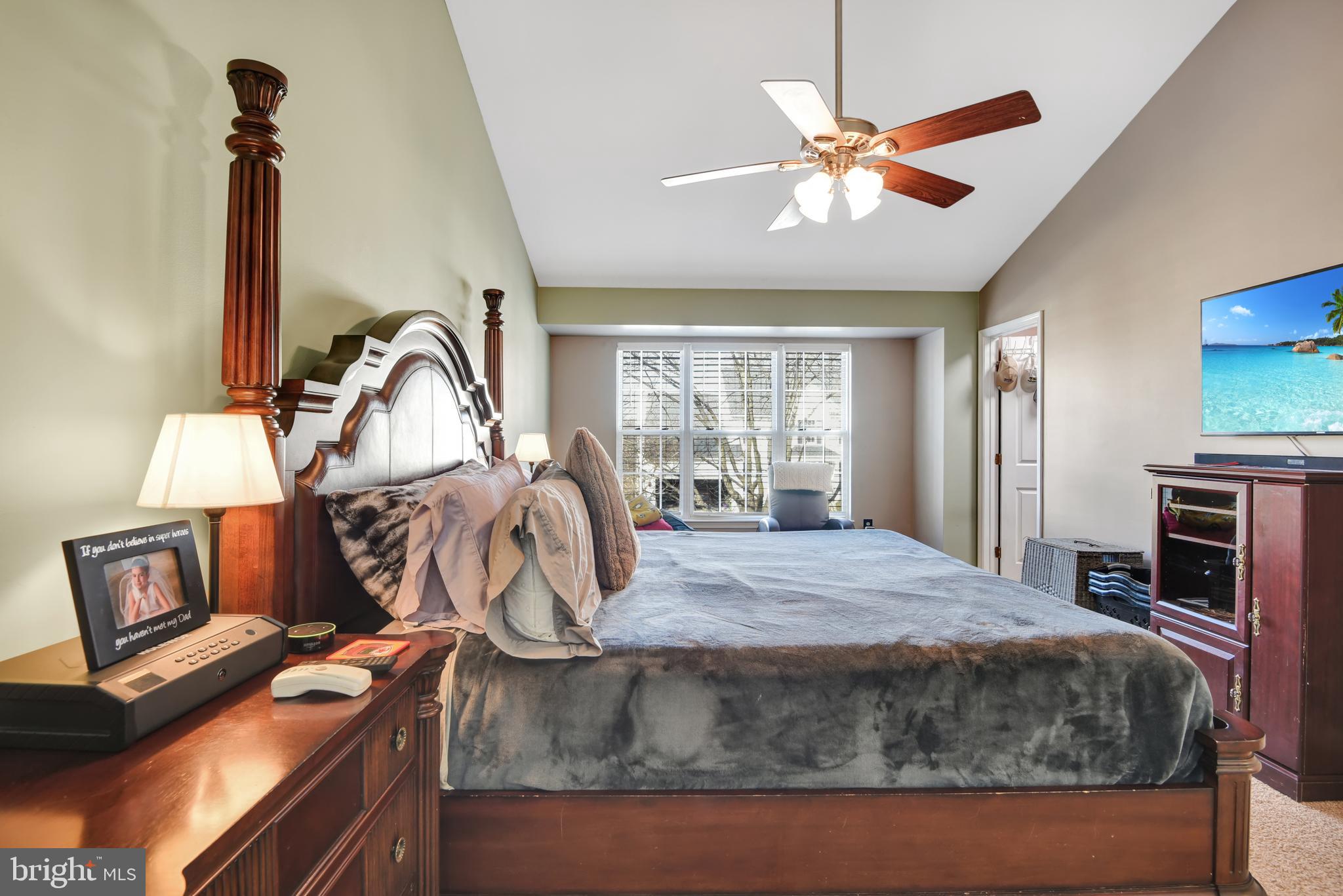 LYNDWOOD MANOR - Residential