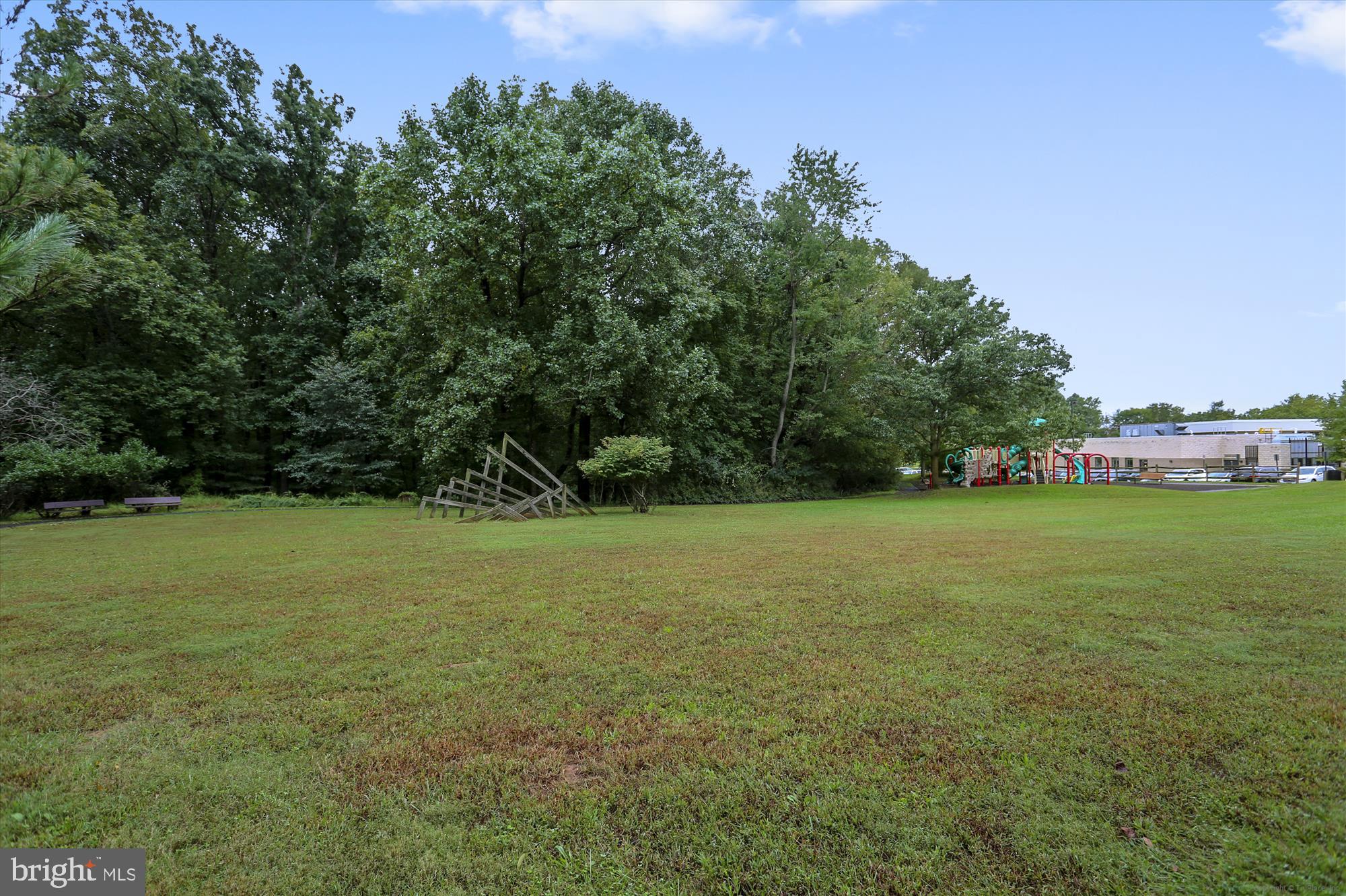WATTS BRANCH MEADOWS - Residential