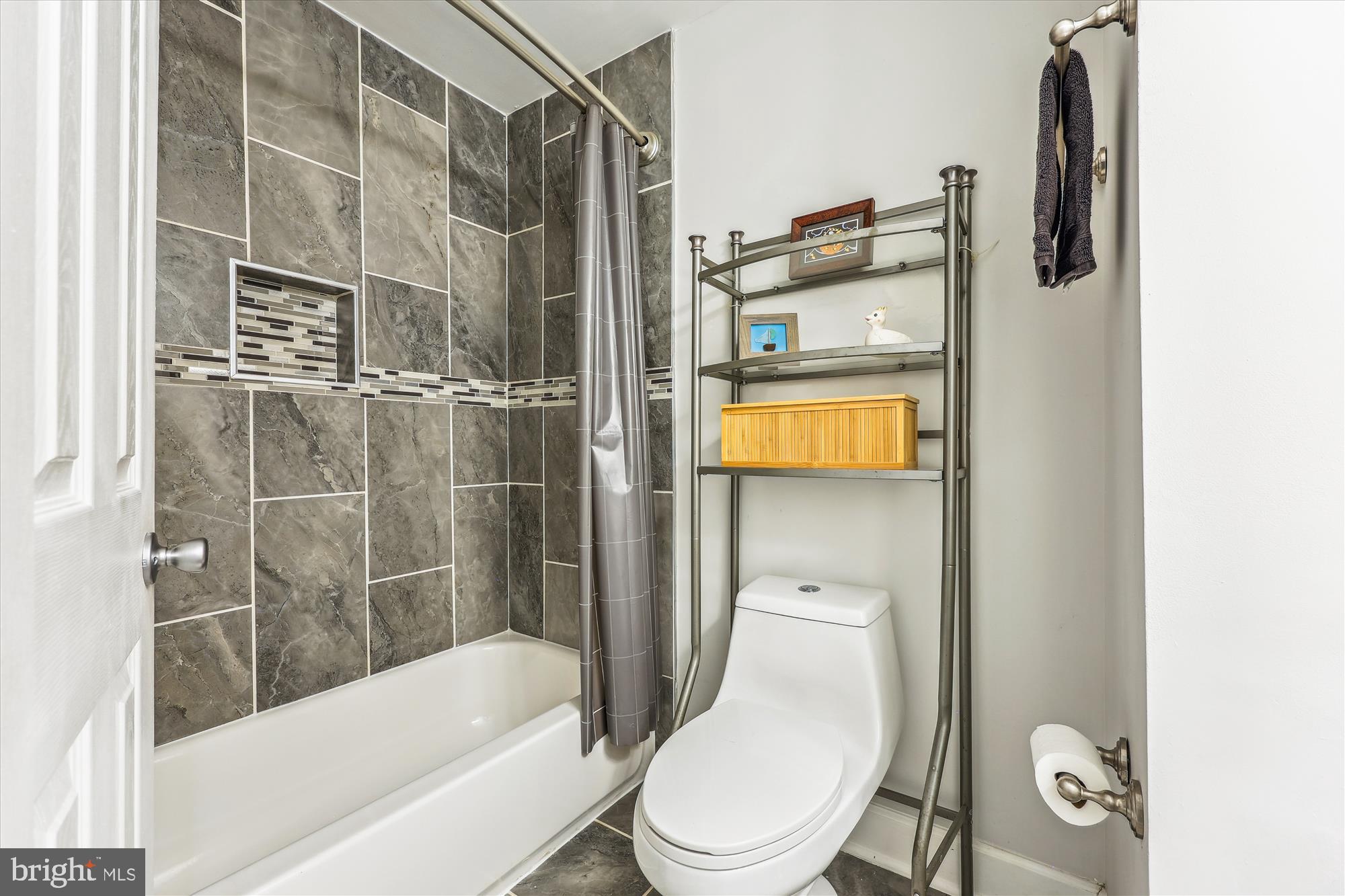 WATTS BRANCH MEADOWS - Residential