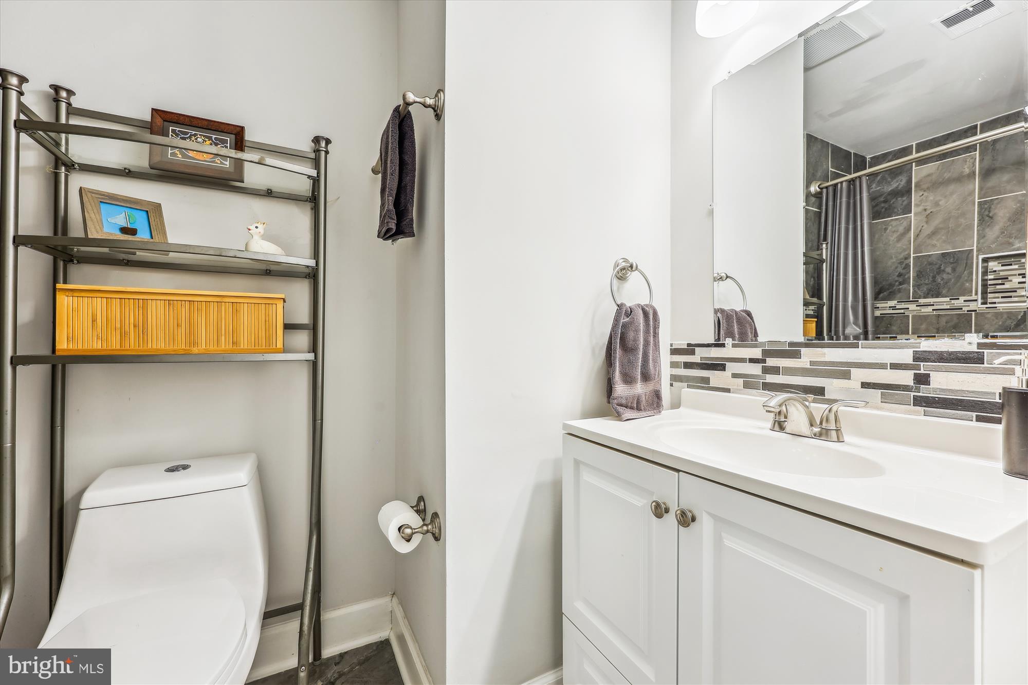 WATTS BRANCH MEADOWS - Residential