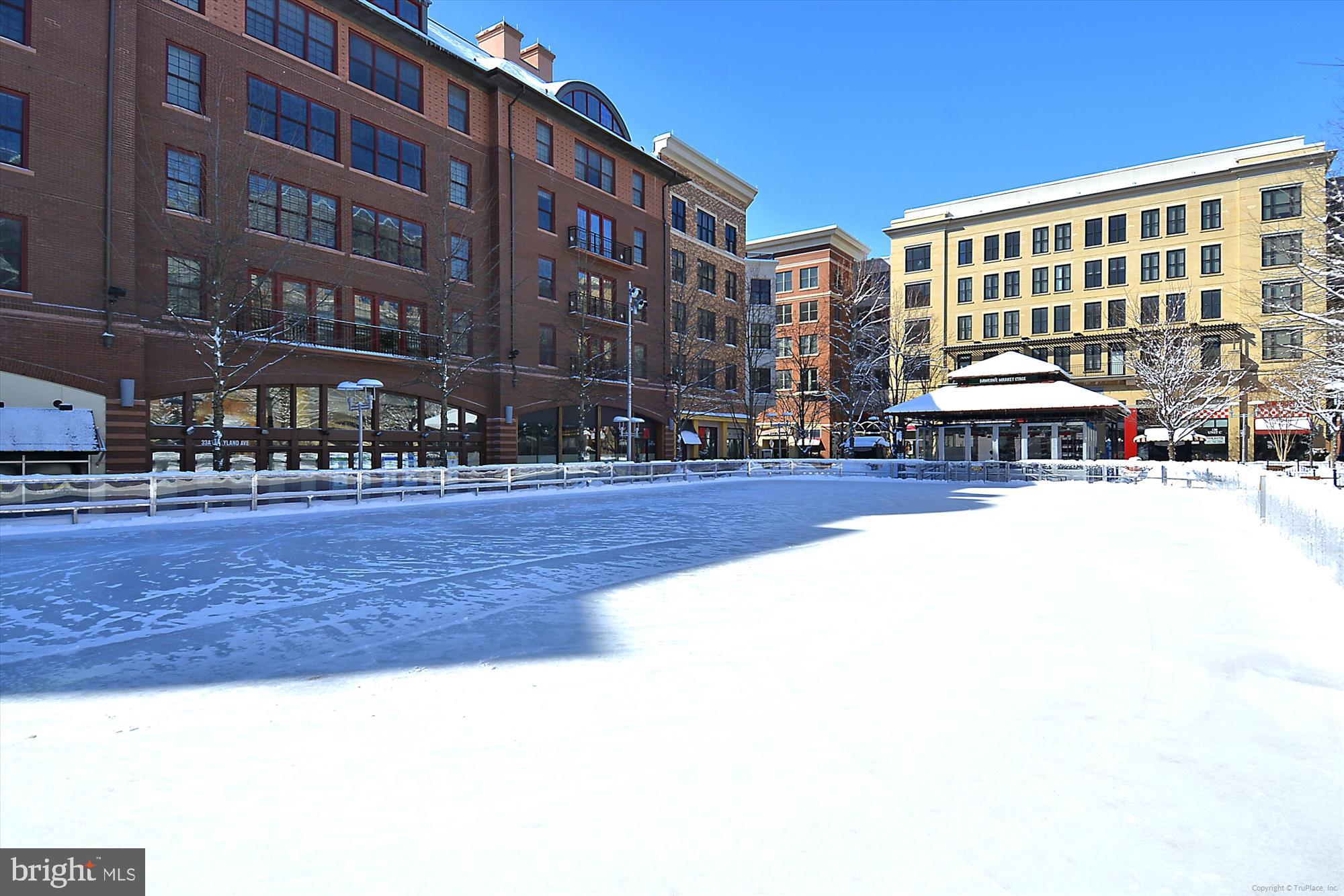 WATTS BRANCH MEADOWS - Residential