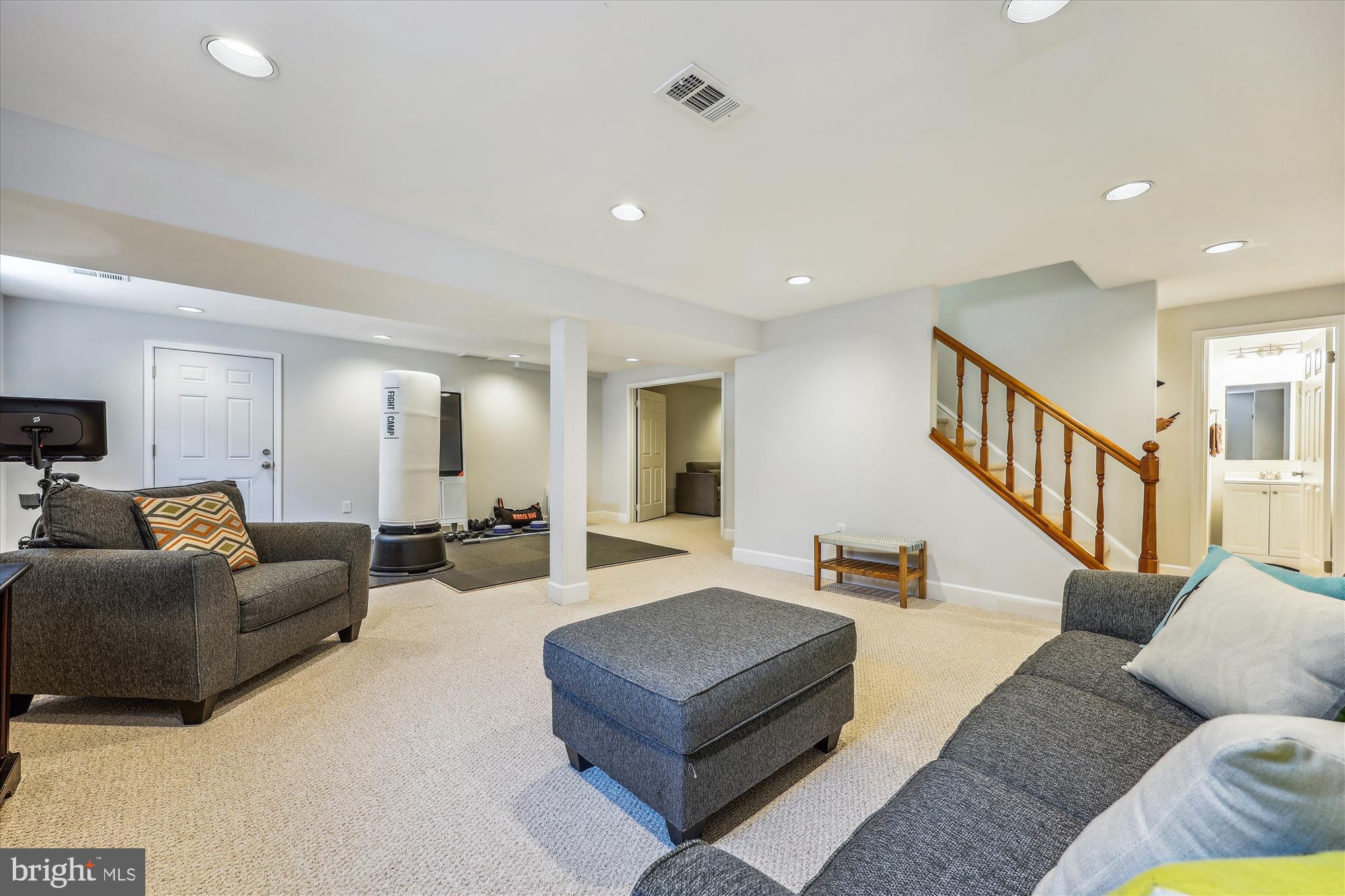 WATTS BRANCH MEADOWS - Residential