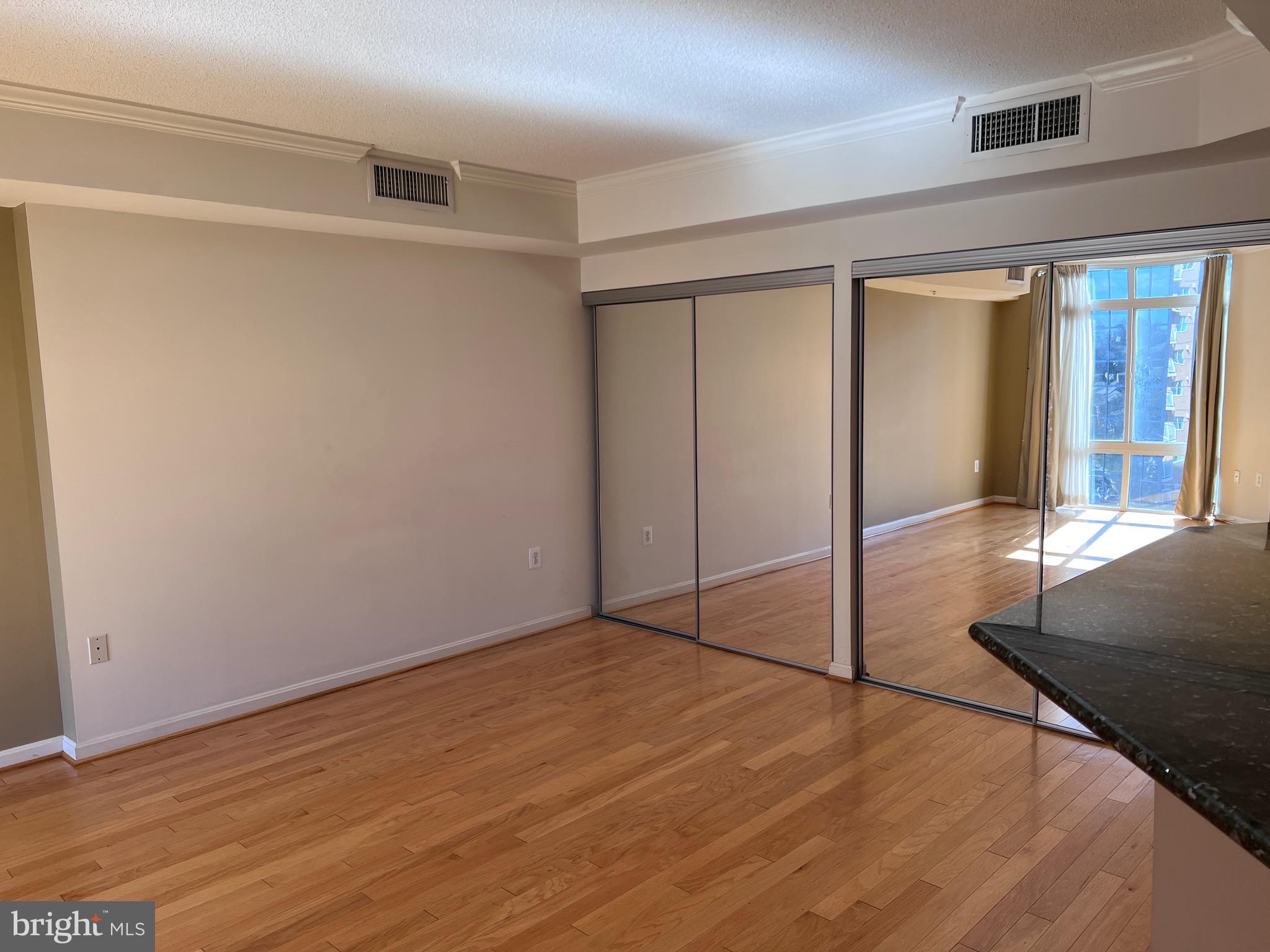 NORTHAMPTON PLACE - Residential Lease