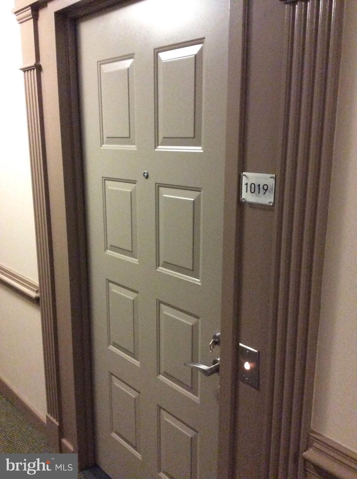 NORTHAMPTON PLACE - Residential Lease