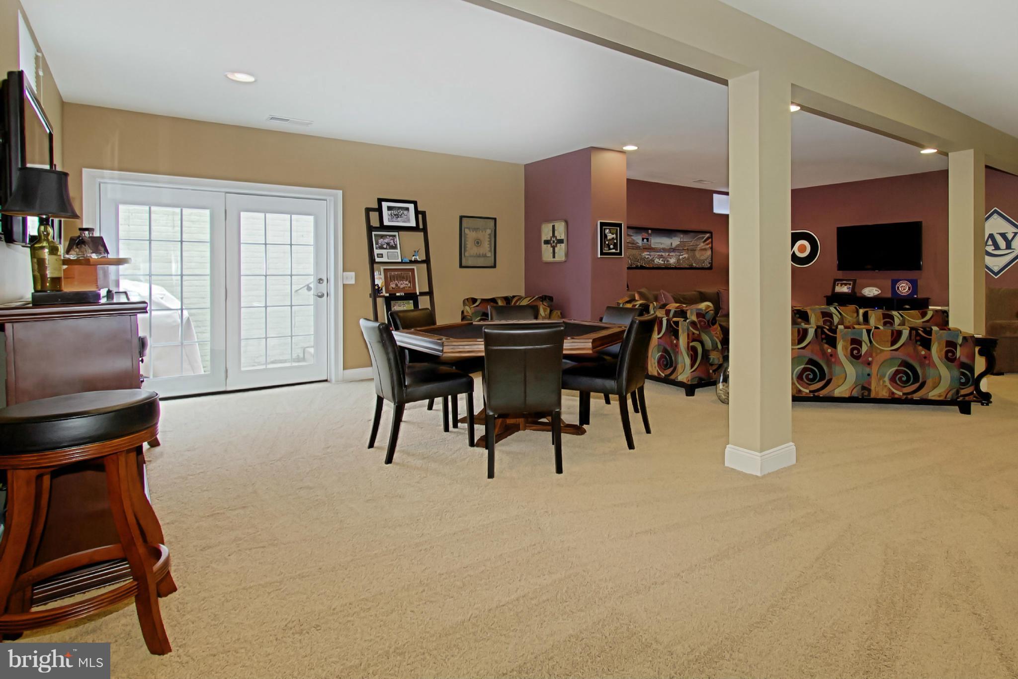 REGENCY AT DOMINION VALLEY - Residential