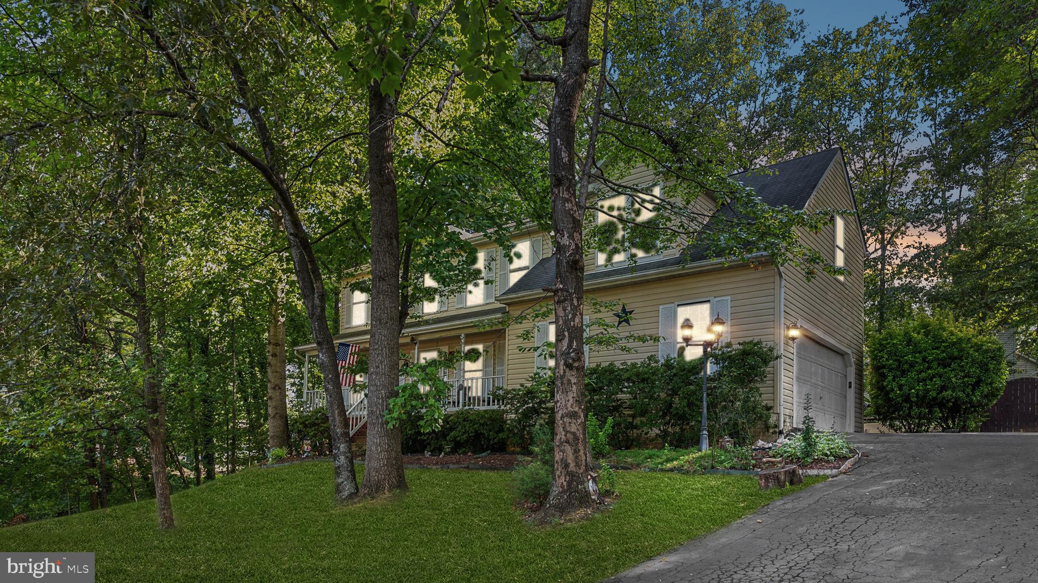 SMOKETREE - Residential