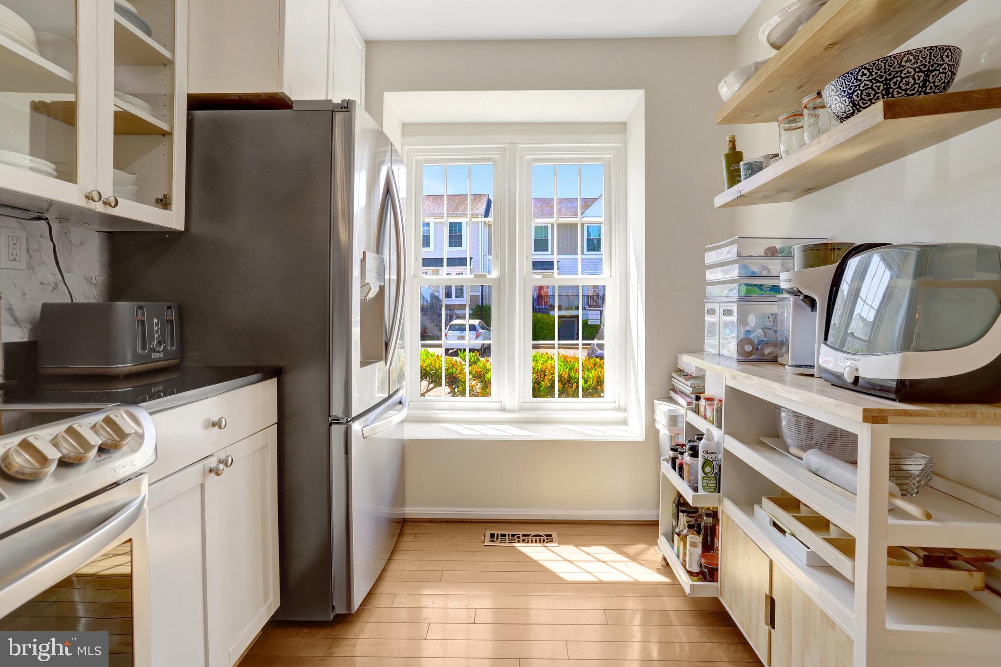 DUNDREE KNOLL - Residential