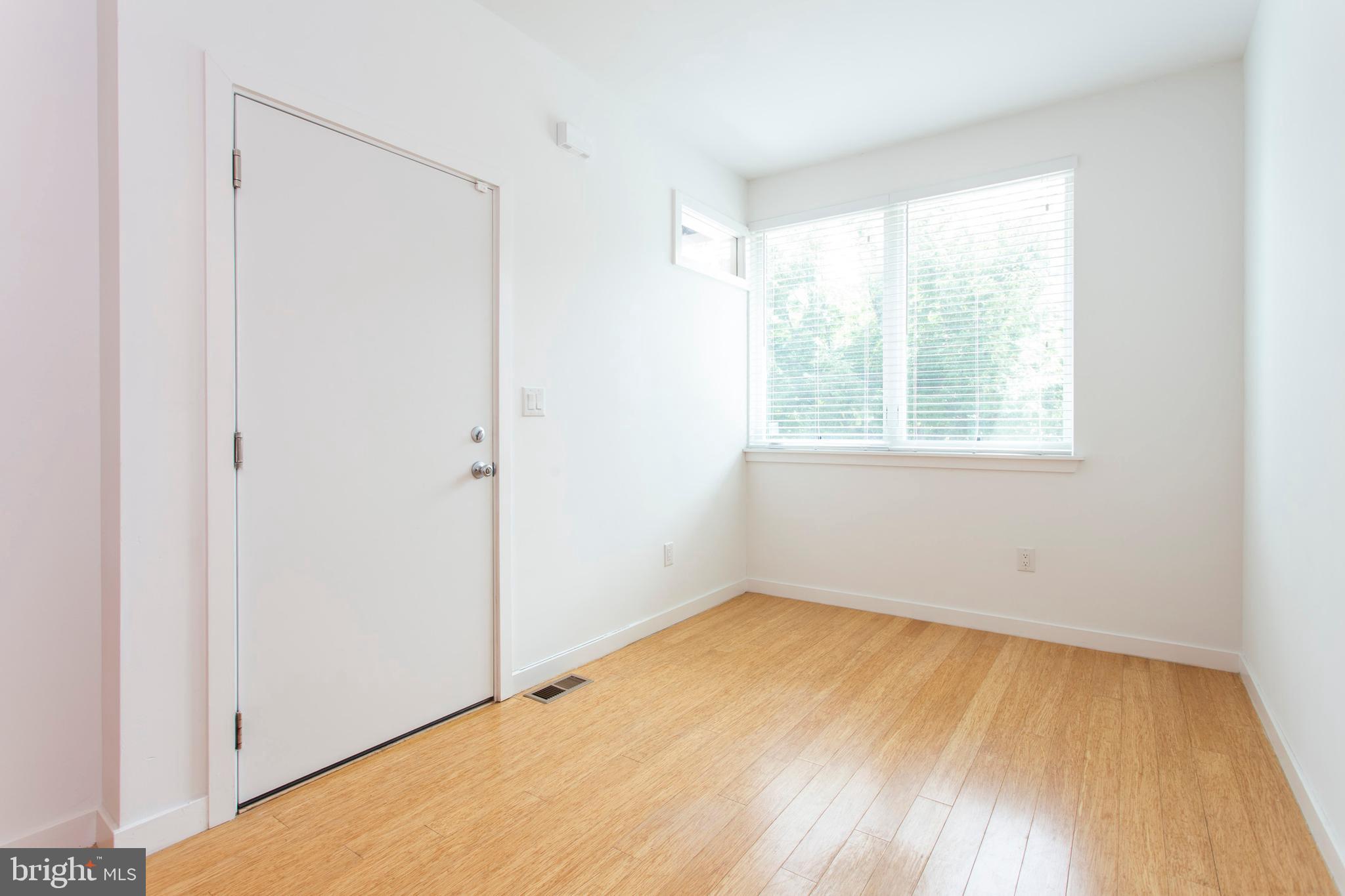 FRANCISVILLE - Residential Lease