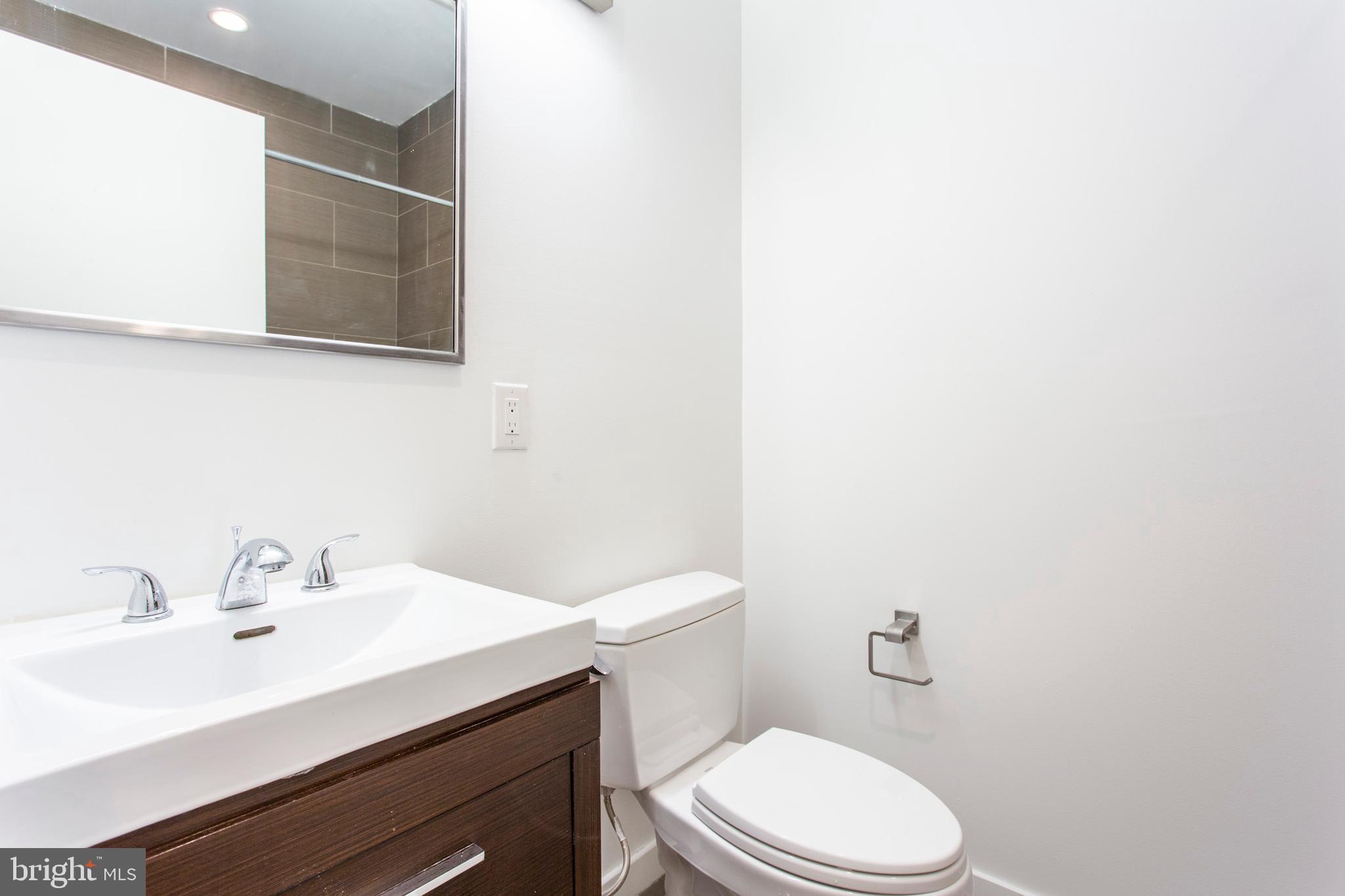 FRANCISVILLE - Residential Lease