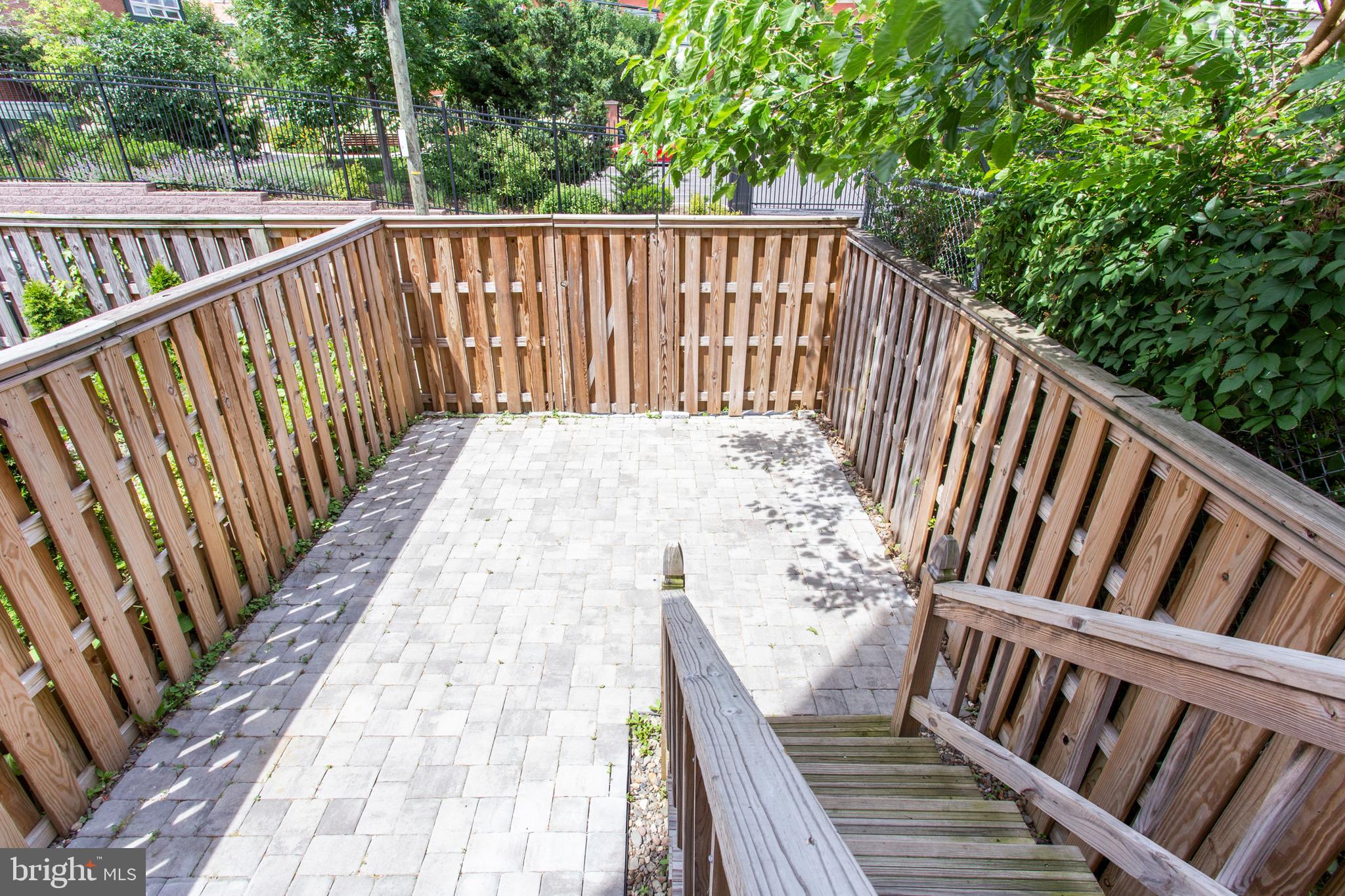 FRANCISVILLE - Residential Lease