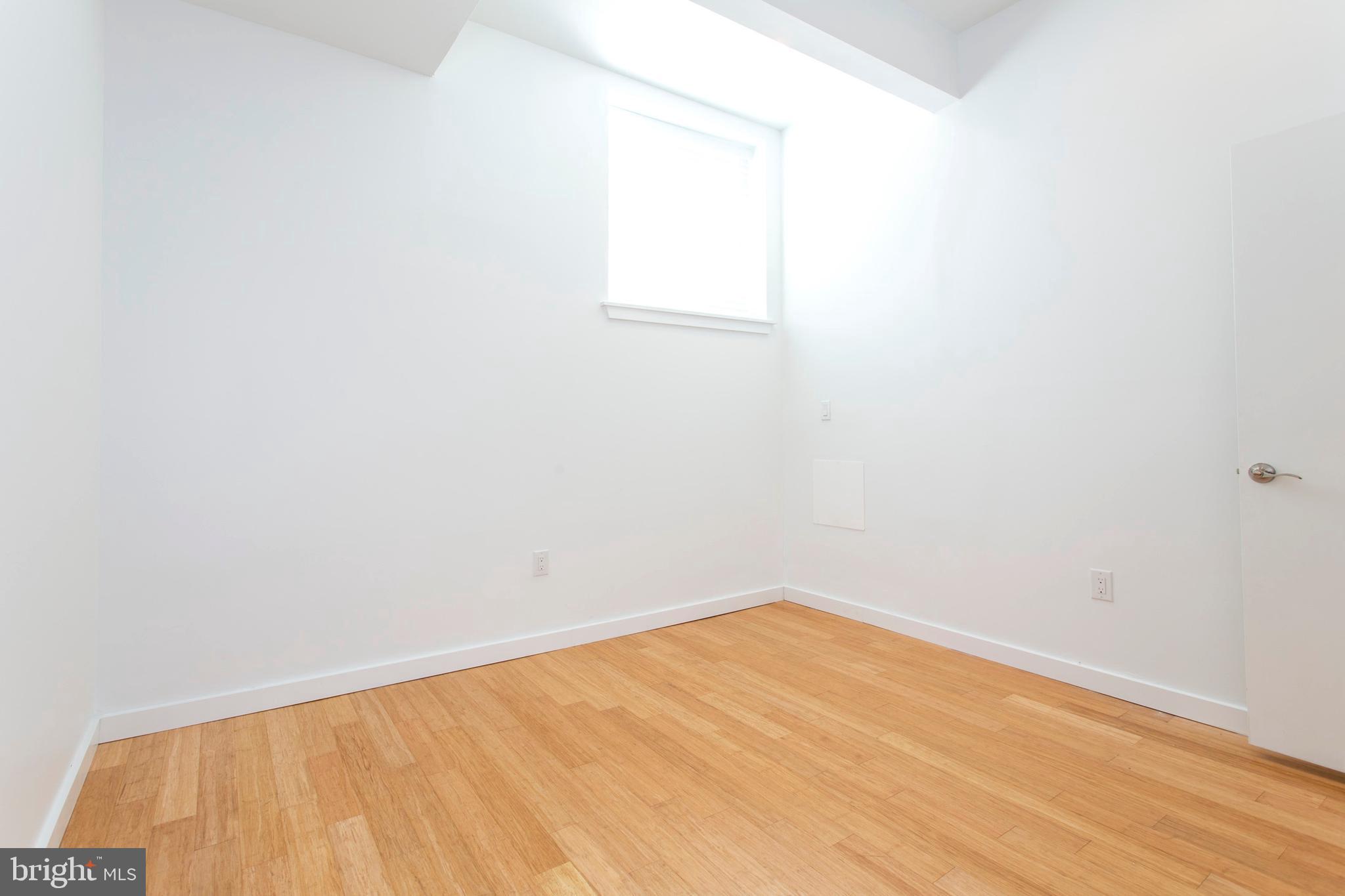 FRANCISVILLE - Residential Lease