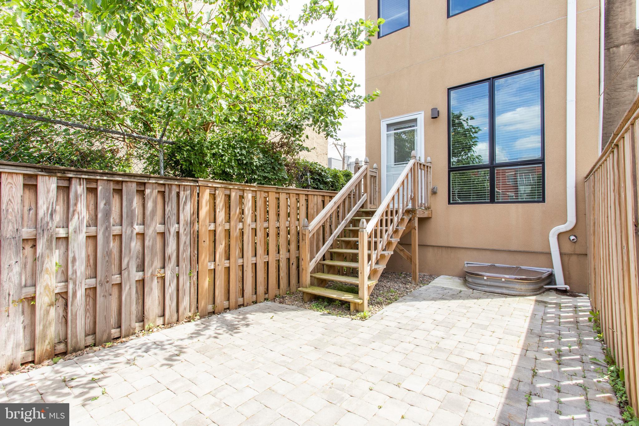 FRANCISVILLE - Residential Lease