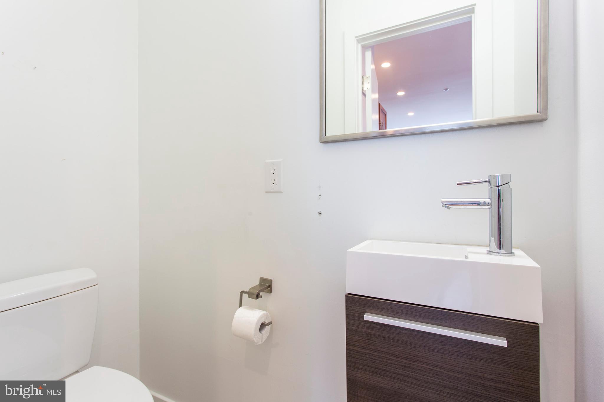 FRANCISVILLE - Residential Lease