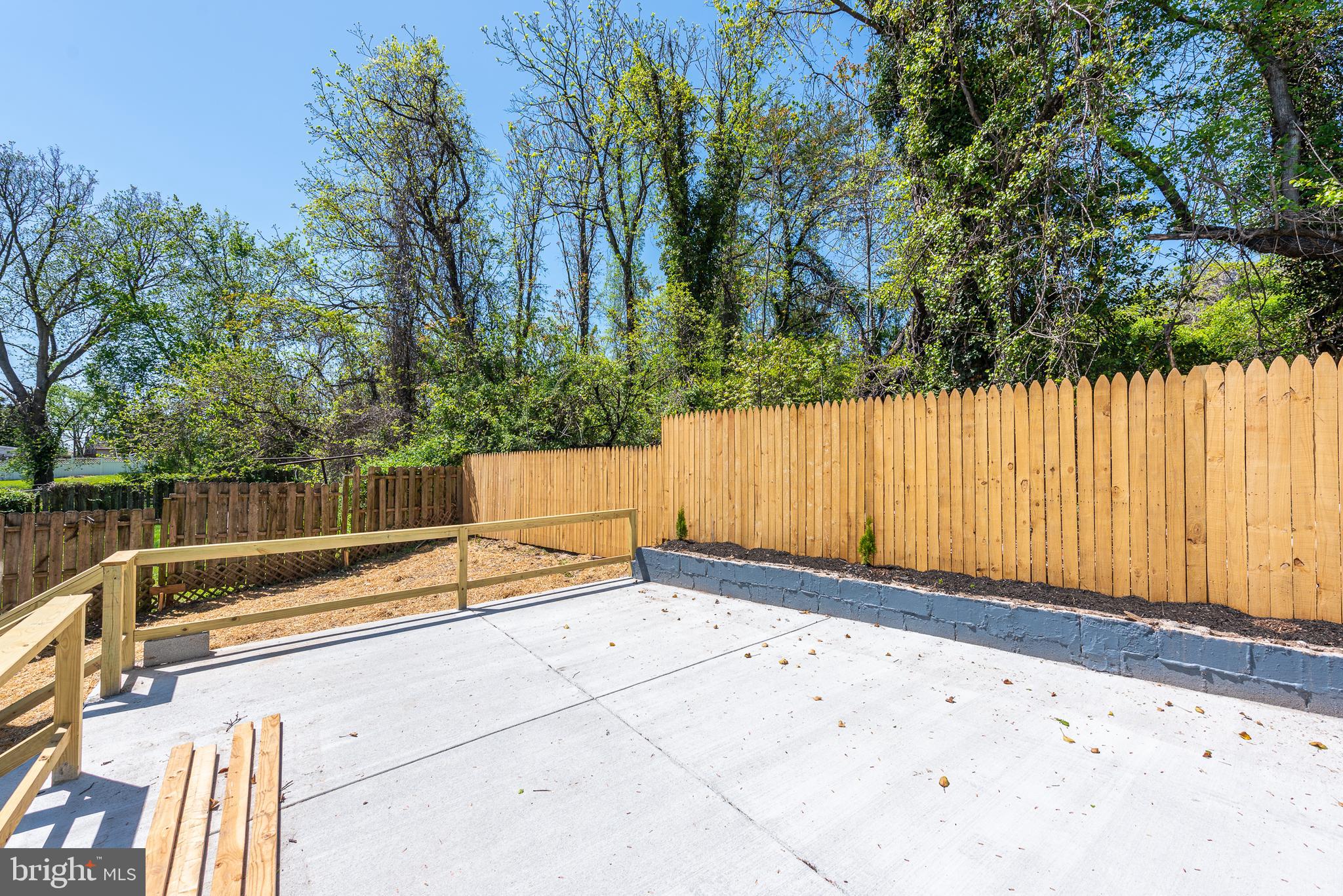 BLOOMFIELD - Residential