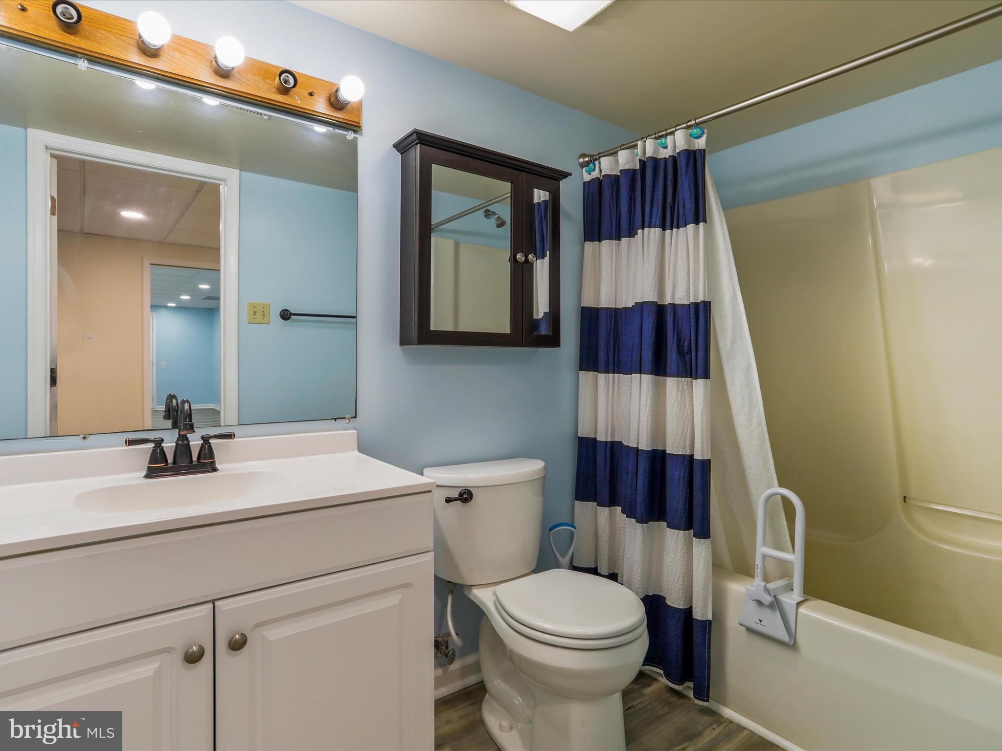 CLOVERDALE HEIGHTS - Residential