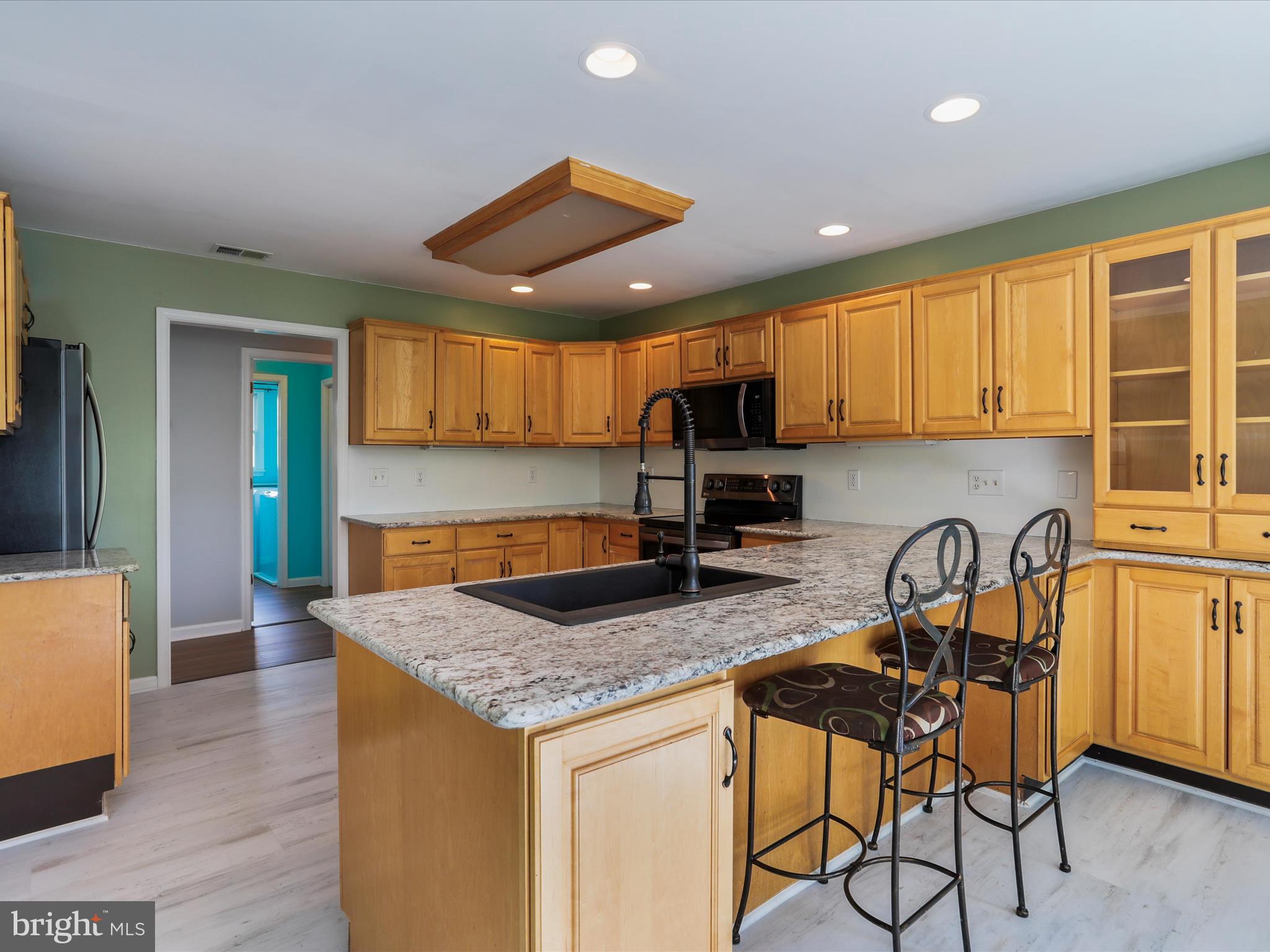 CLOVERDALE HEIGHTS - Residential