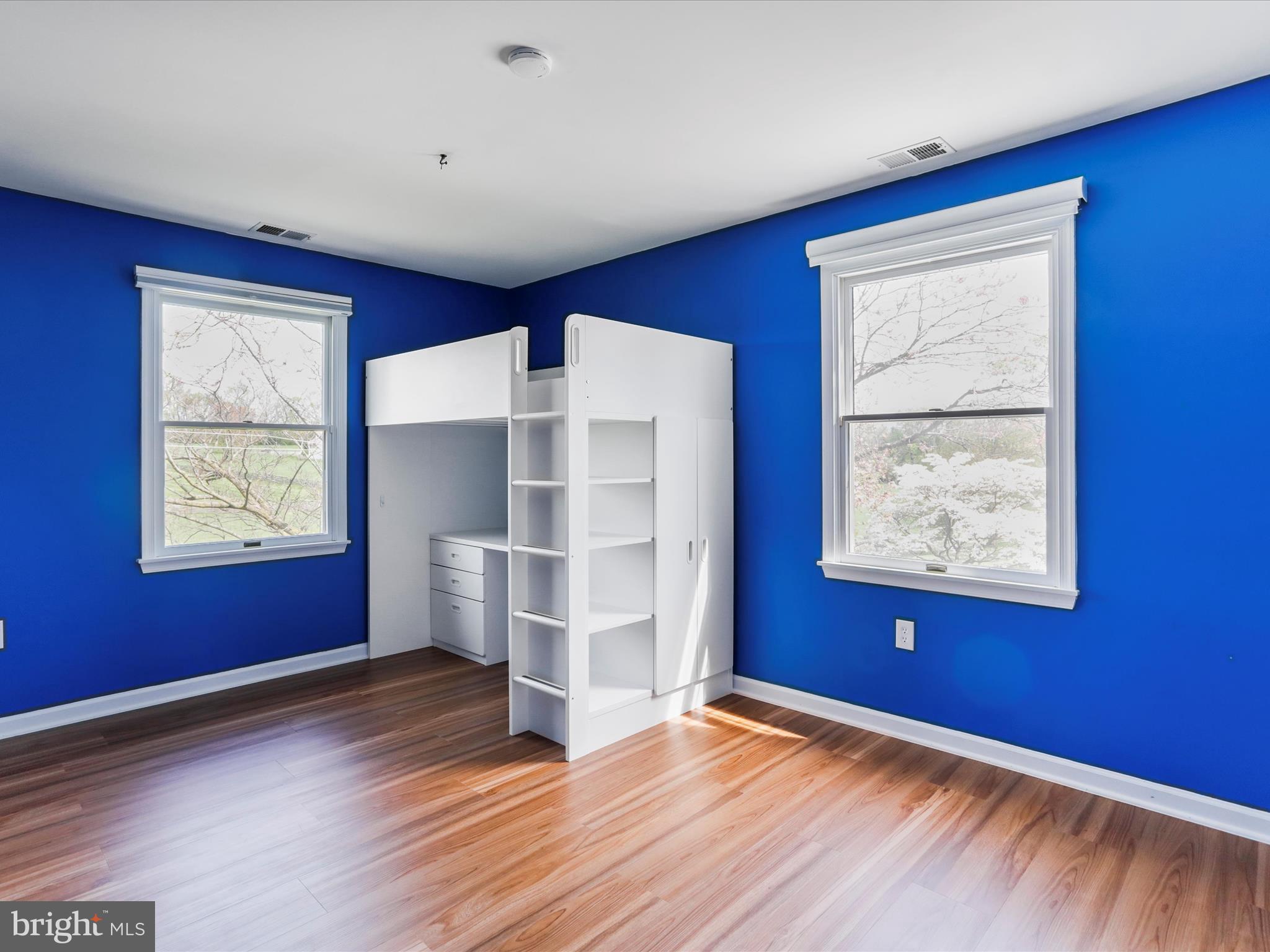 CLOVERDALE HEIGHTS - Residential