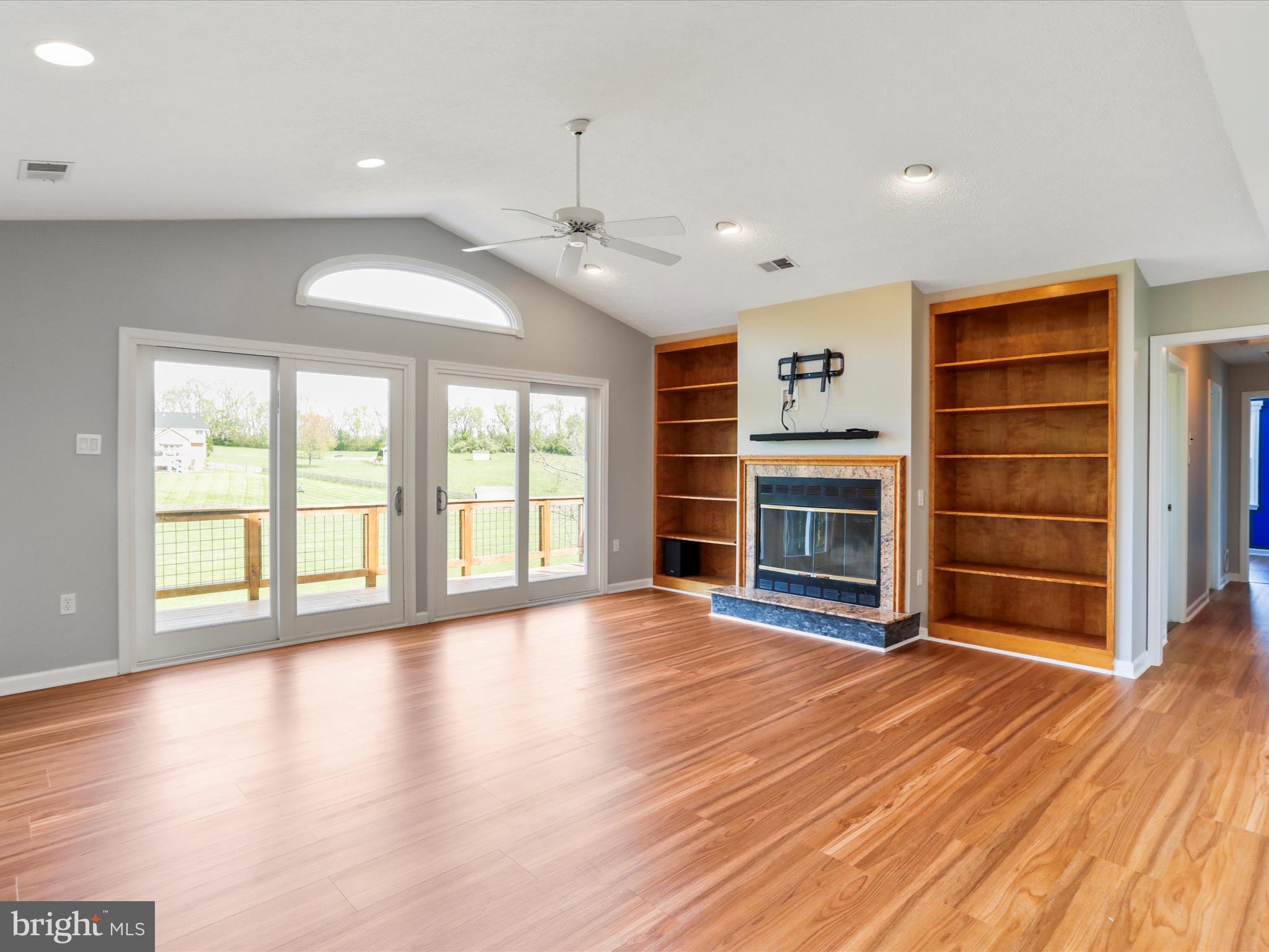 CLOVERDALE HEIGHTS - Residential