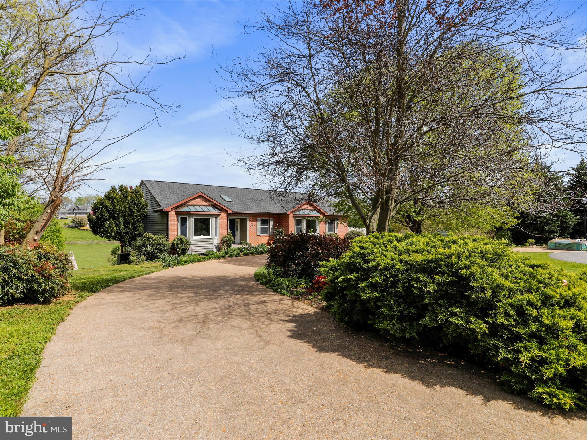 CLOVERDALE HEIGHTS - Residential