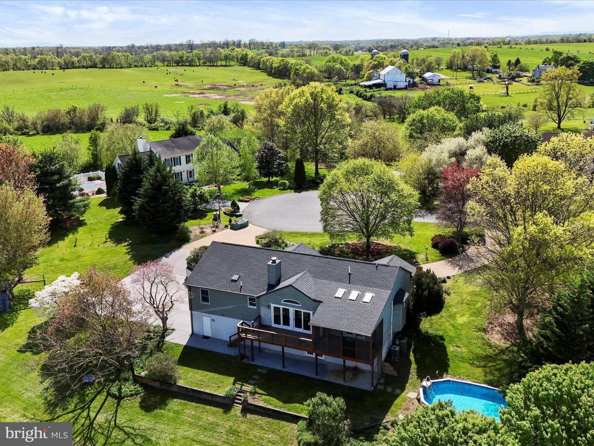 CLOVERDALE HEIGHTS - Residential